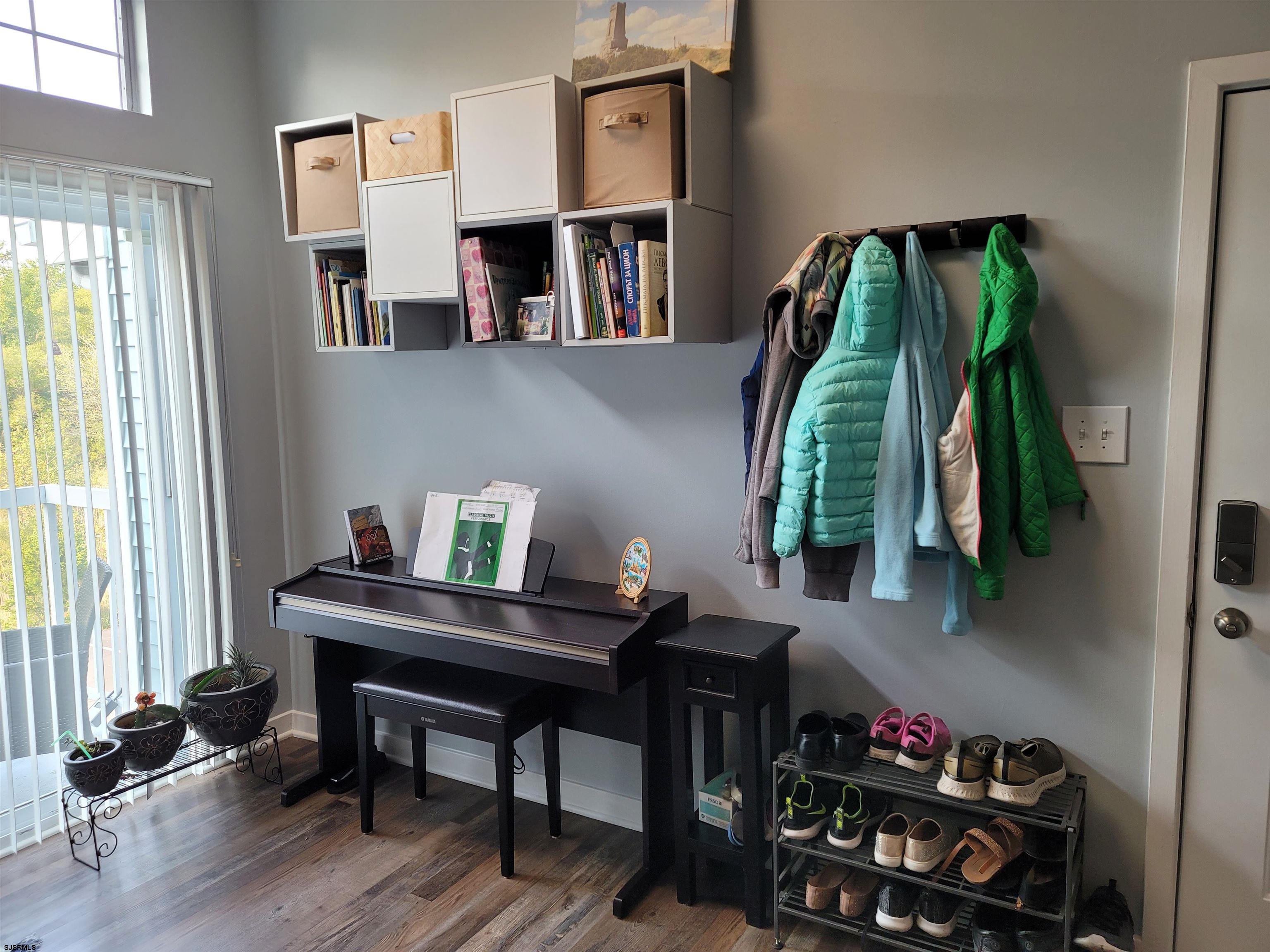 282 Heather Croft - Picture 3