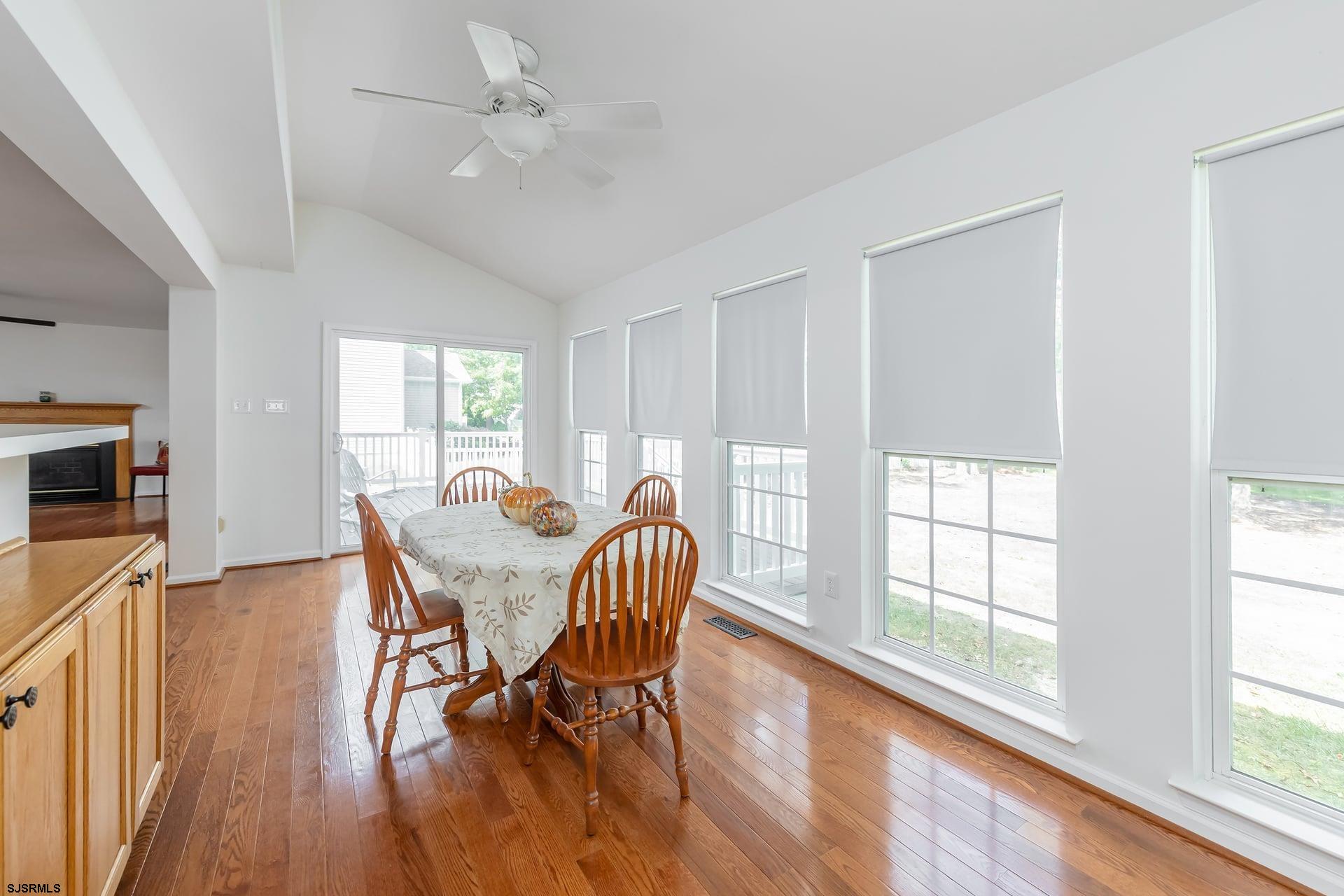306 Blossom Cir Cir