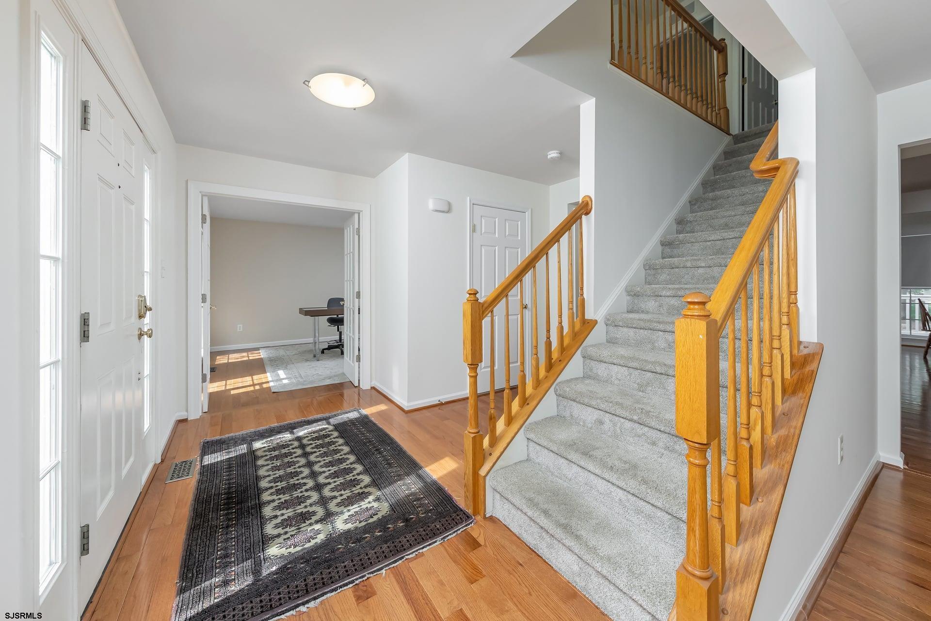 306 Blossom Cir Cir