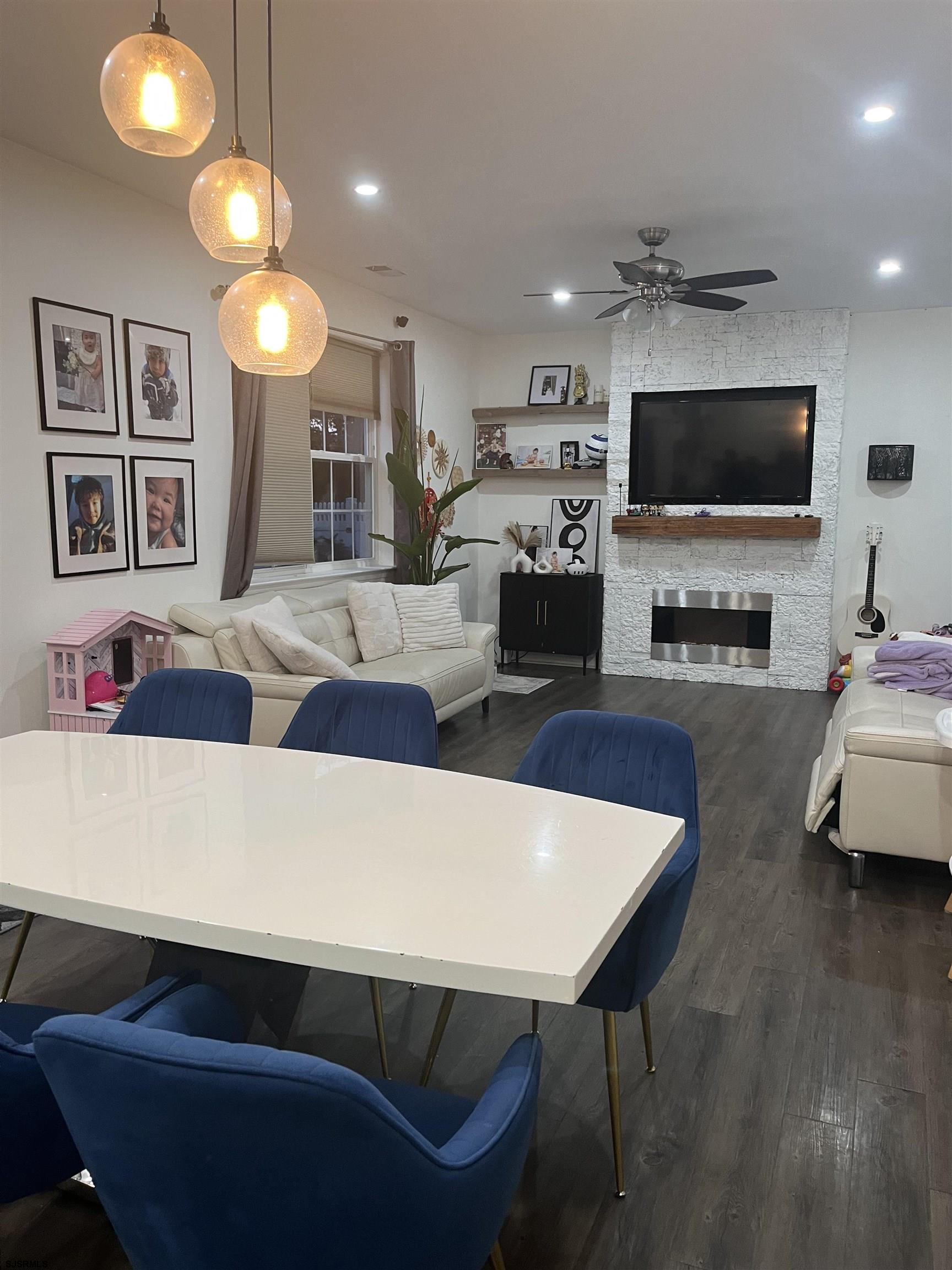 2 Gardenia Dr