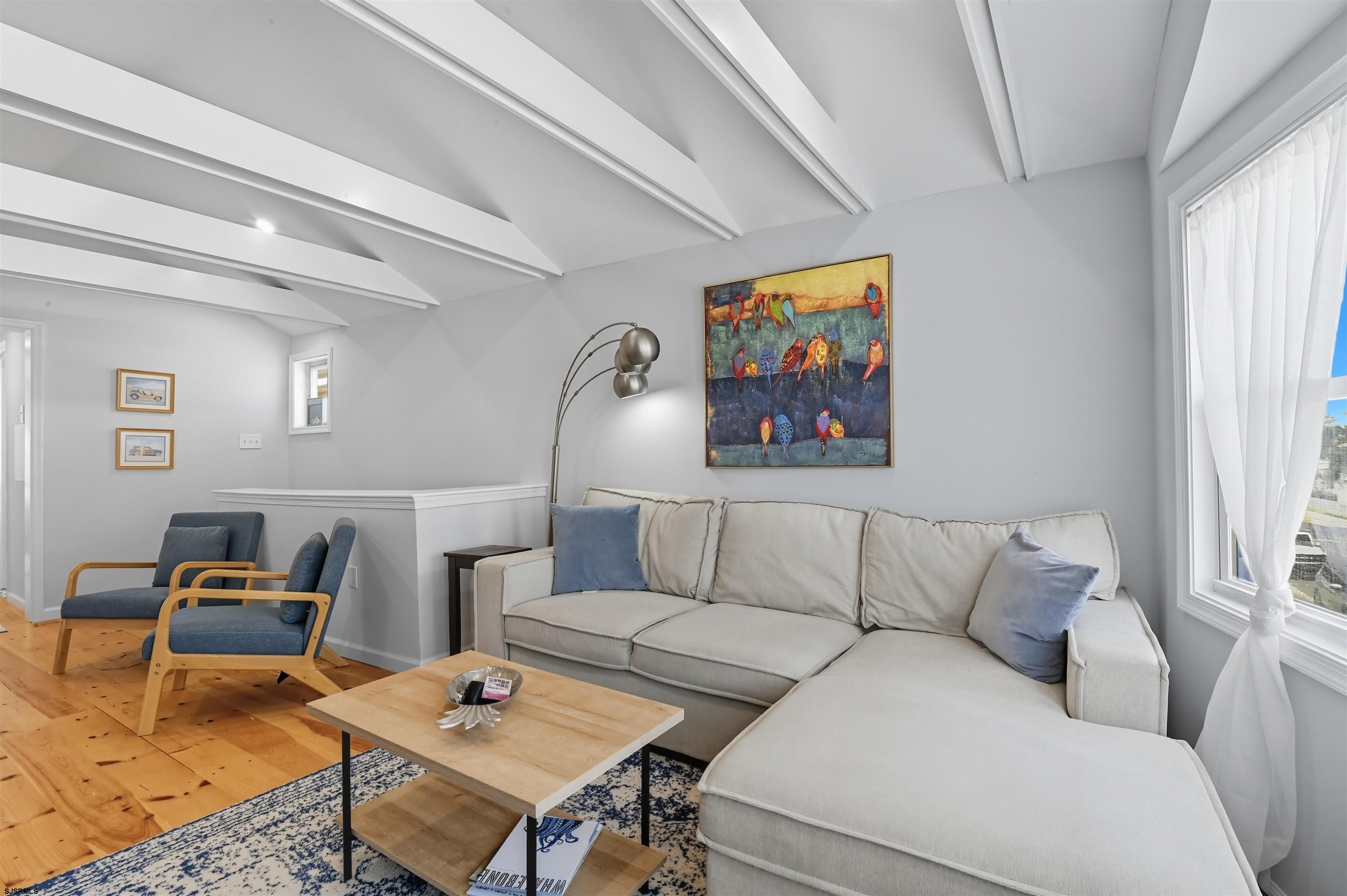 22 N Coolidge Avenue