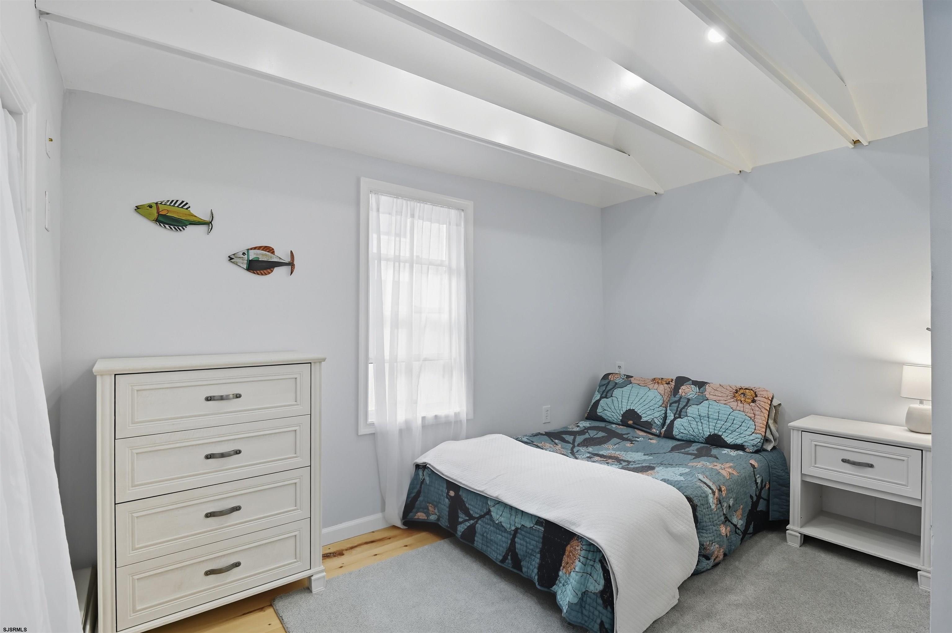 22 N Coolidge Avenue