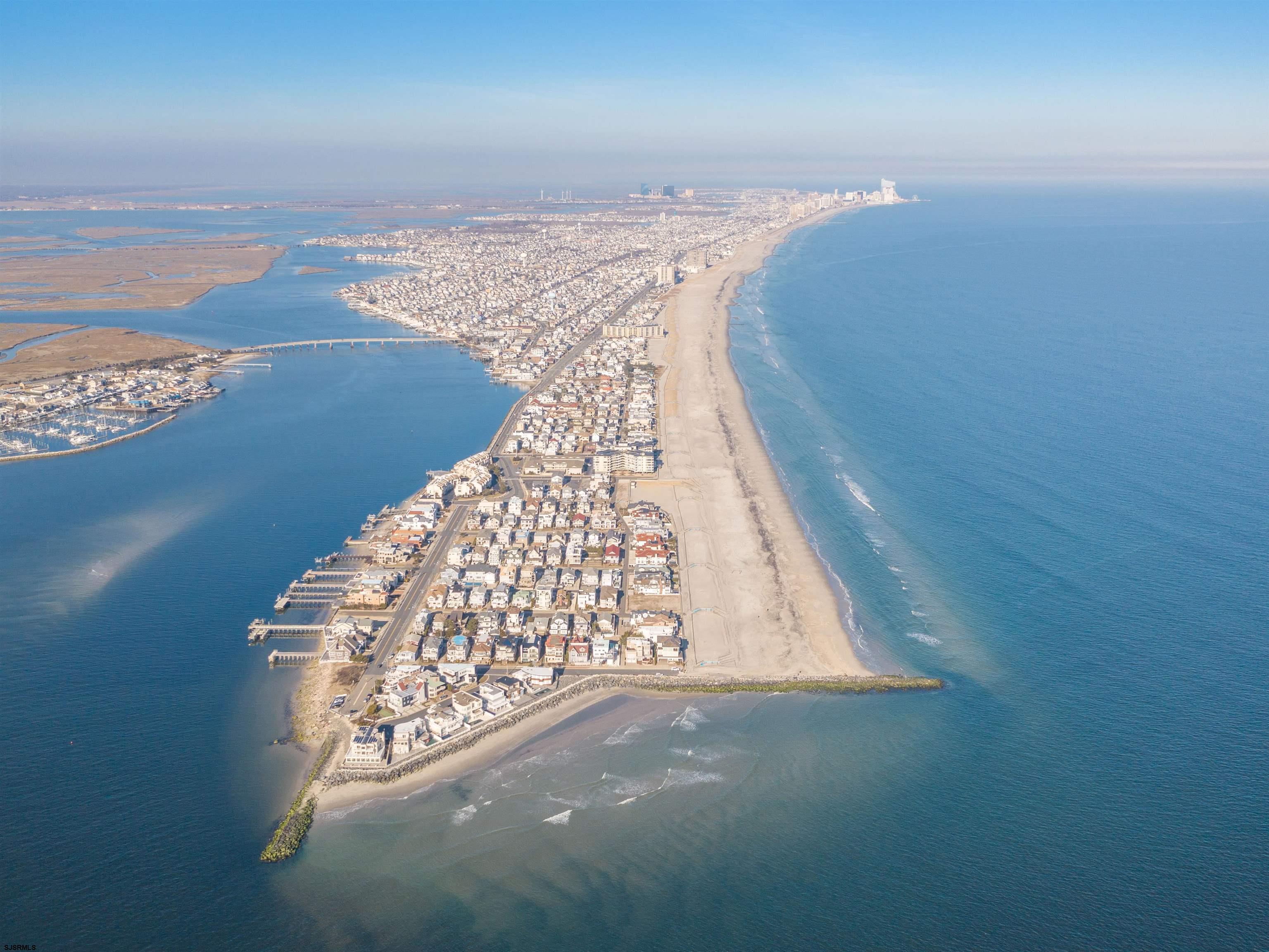 22 N Coolidge Avenue