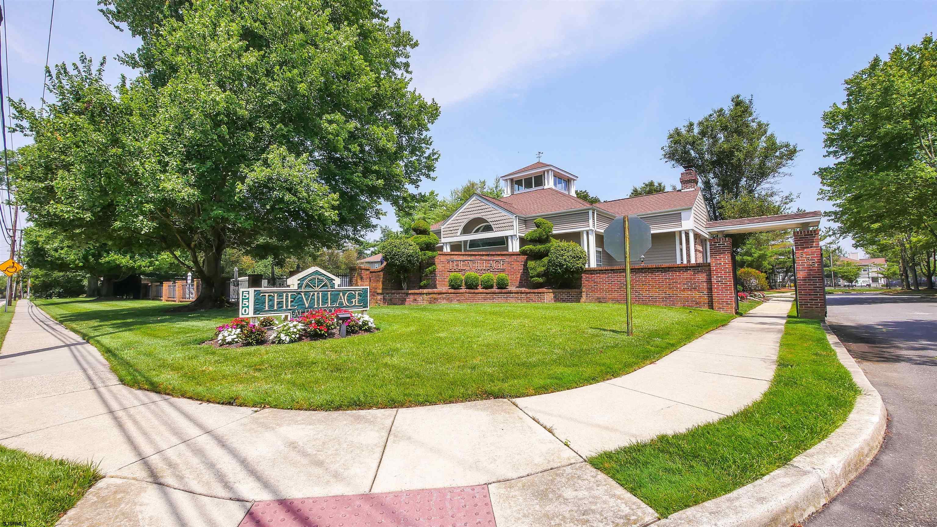 550 Central Avenue