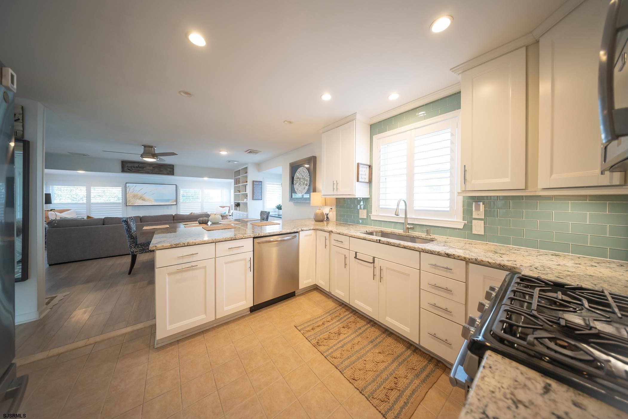 222 N Delavan Avenue