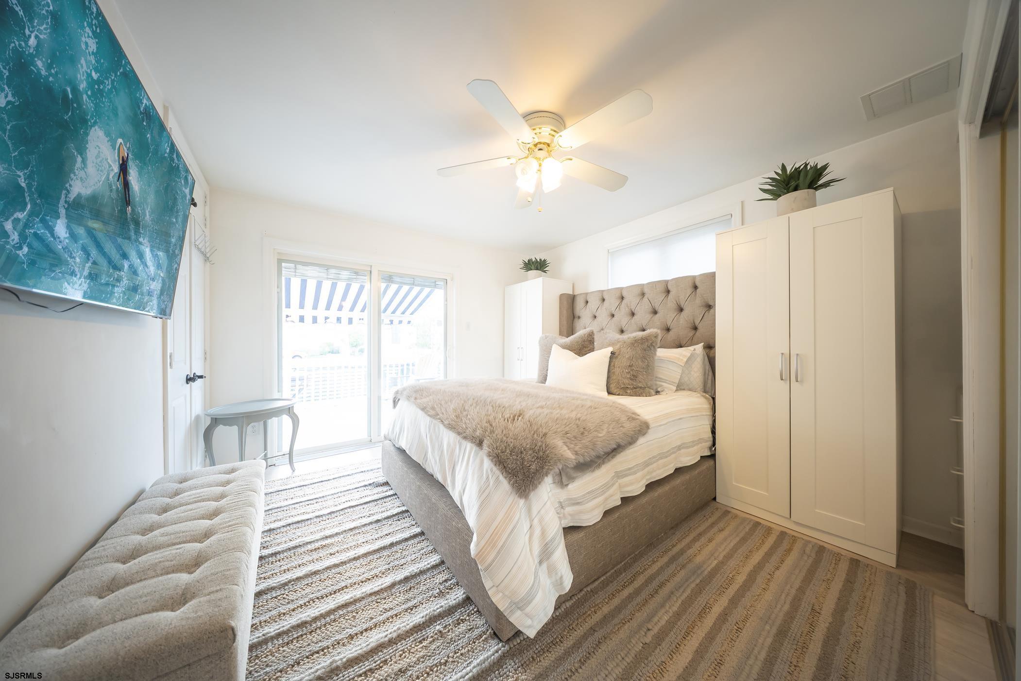 222 N Delavan Avenue