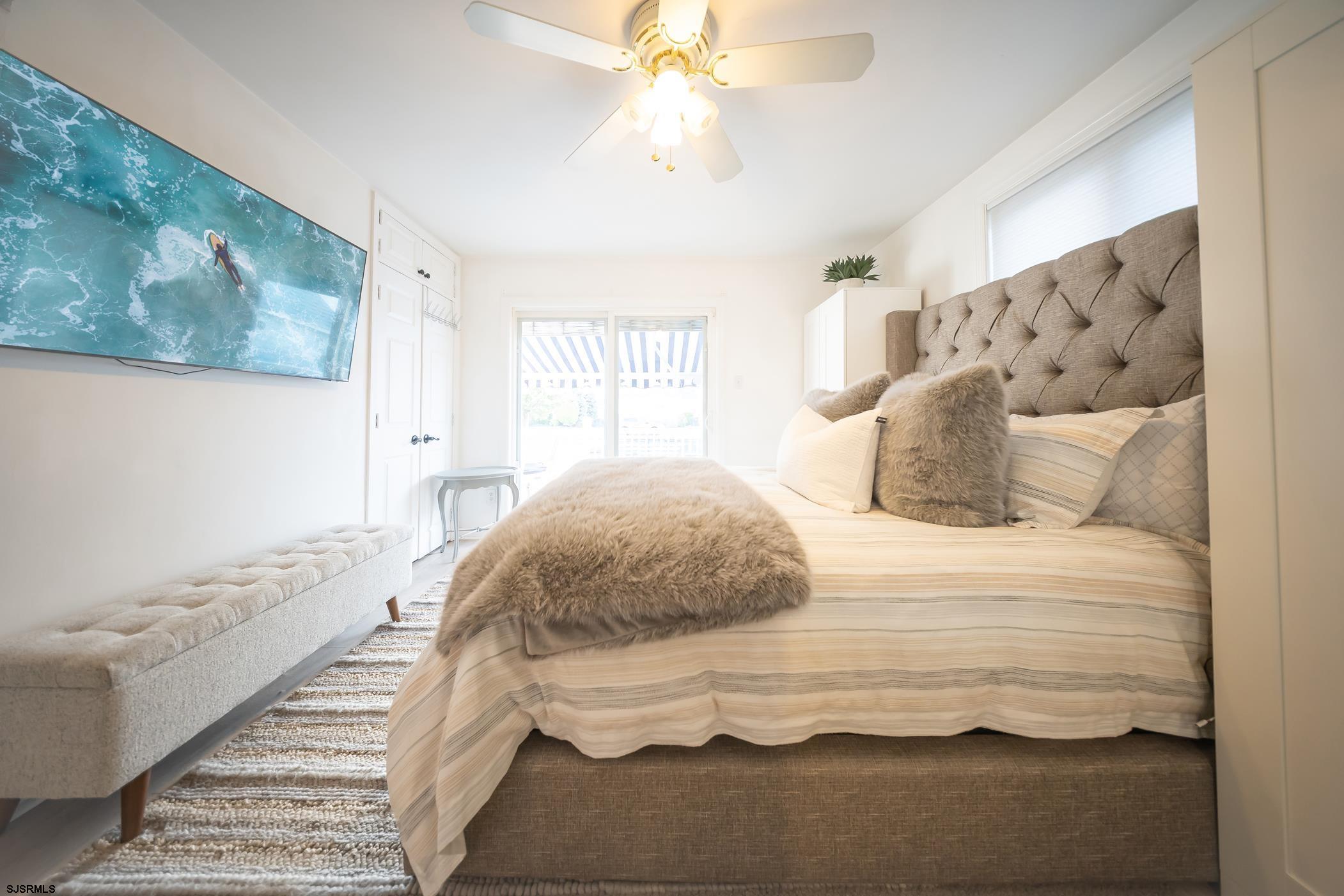 222 N Delavan Avenue