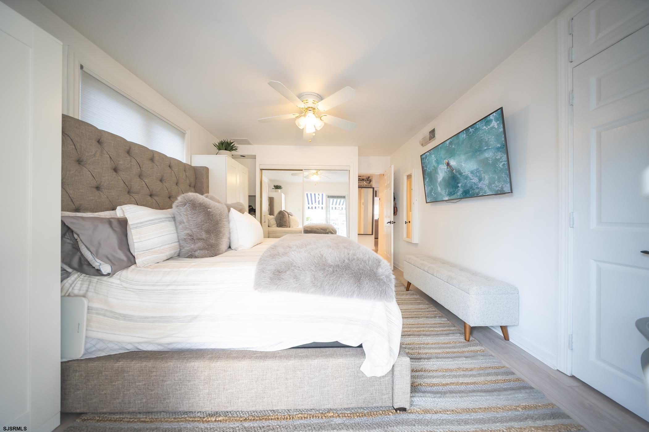 222 N Delavan Avenue