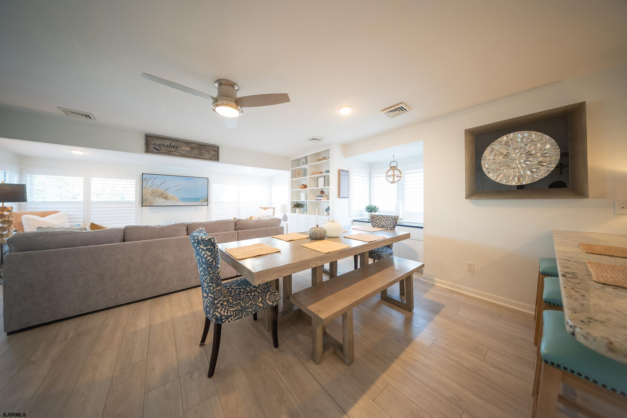 222 N Delavan Avenue