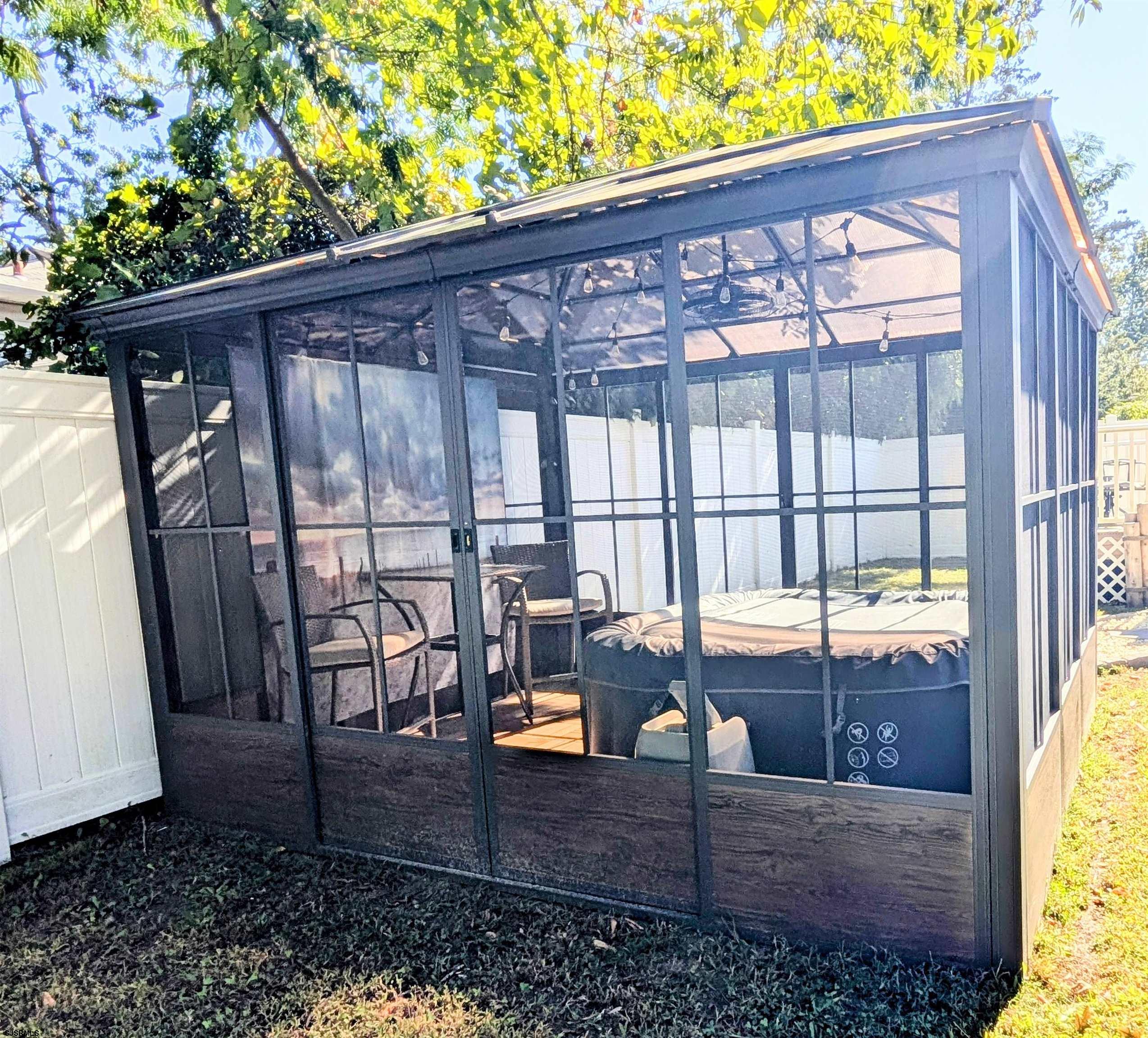 4 Osborne Road