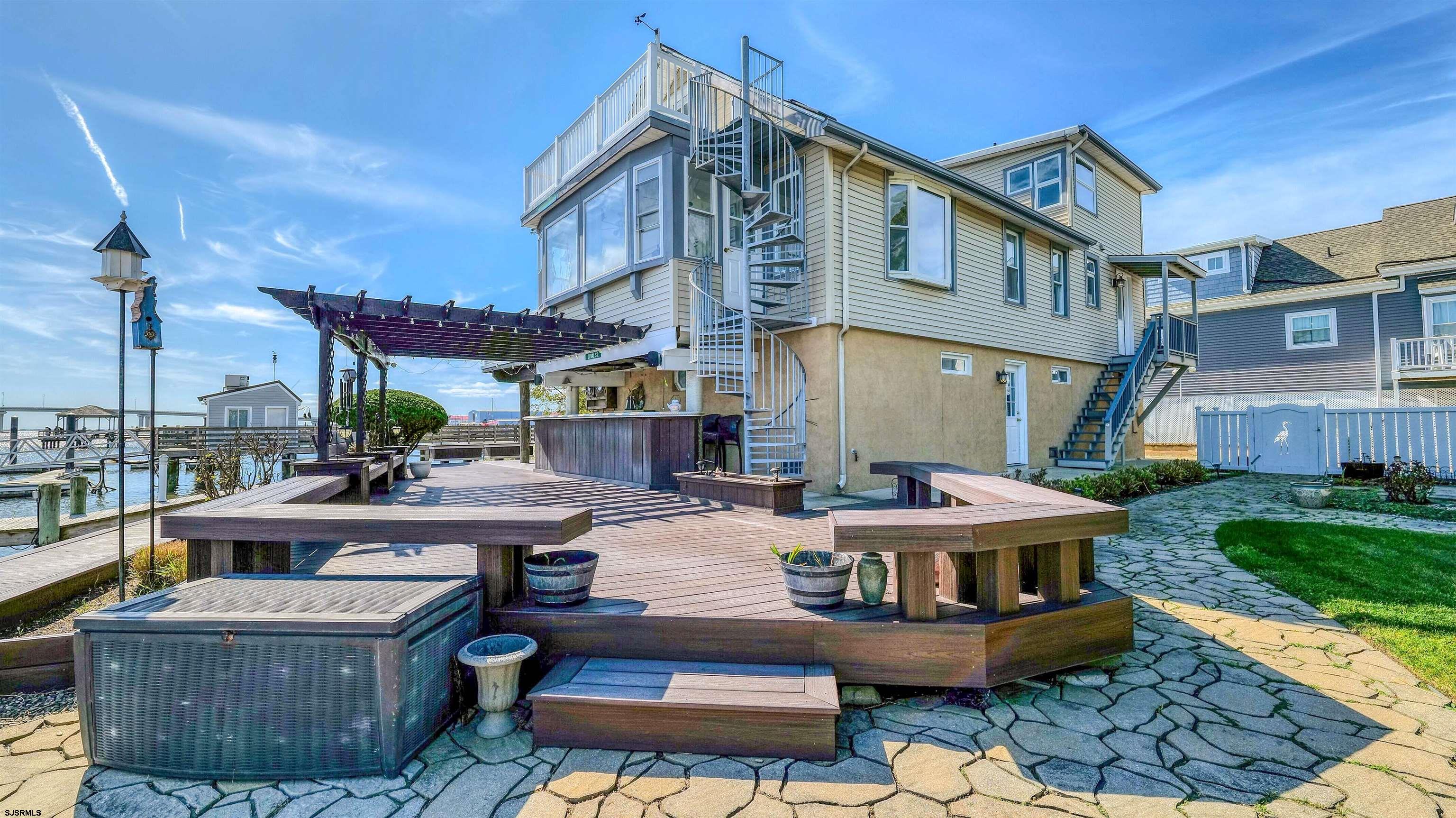 127 Higbee Avenue