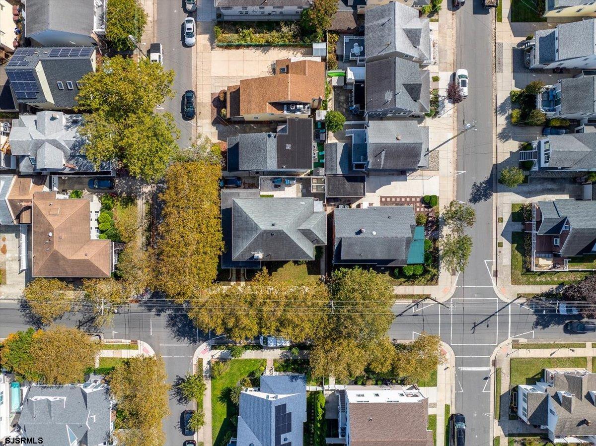 26 N Richards Avenue