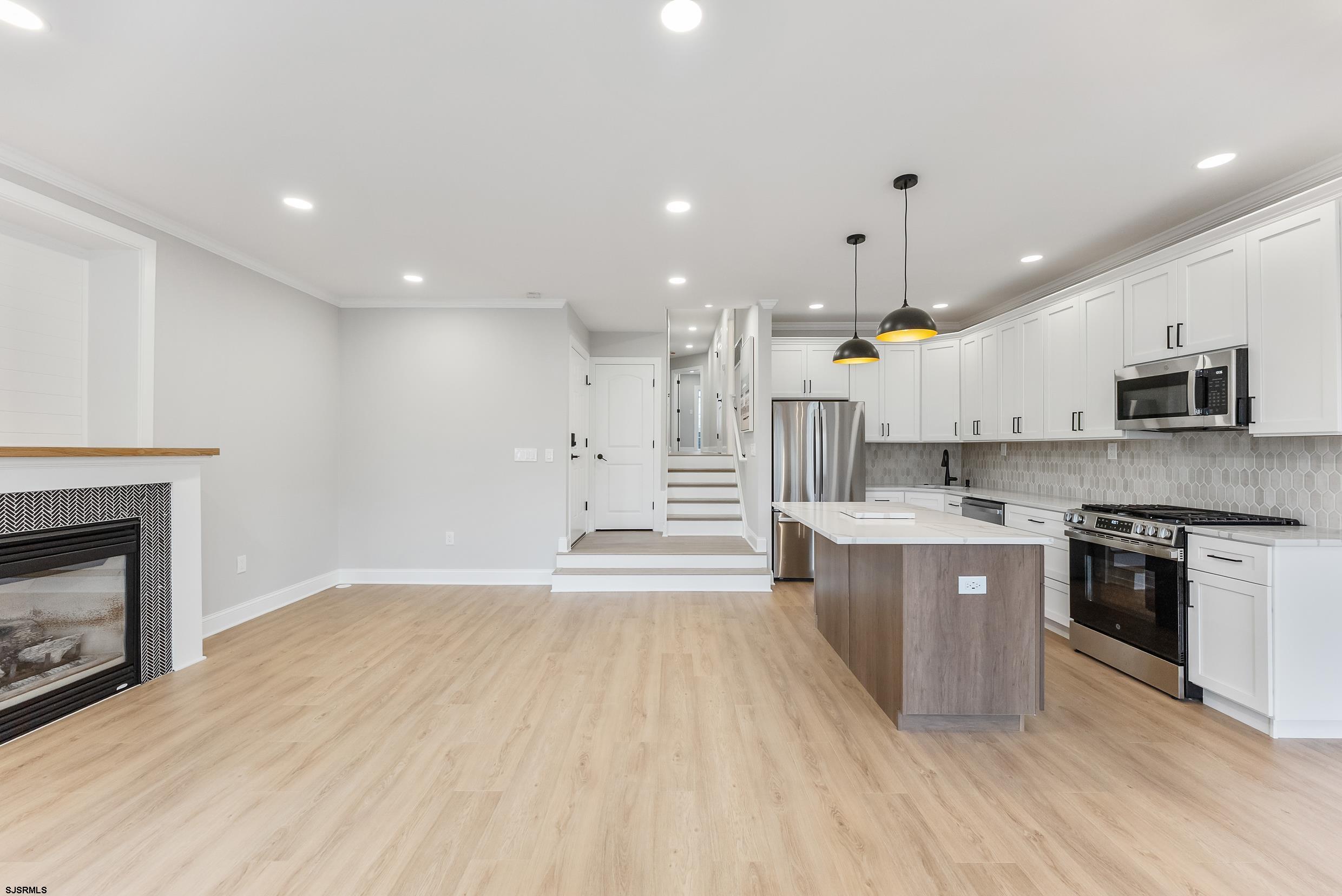 3338 Asbury - Picture 2