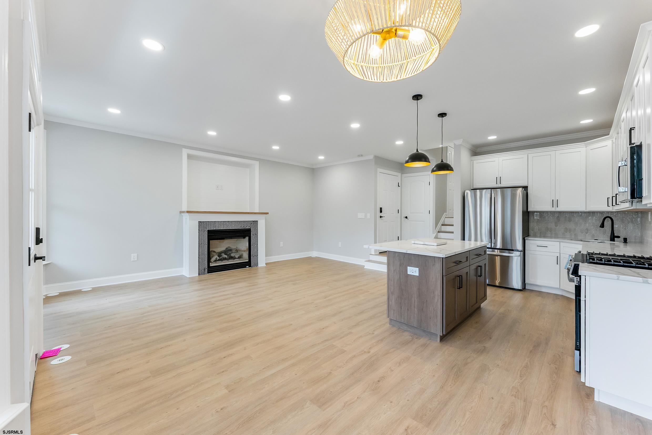 3338 Asbury - Picture 3