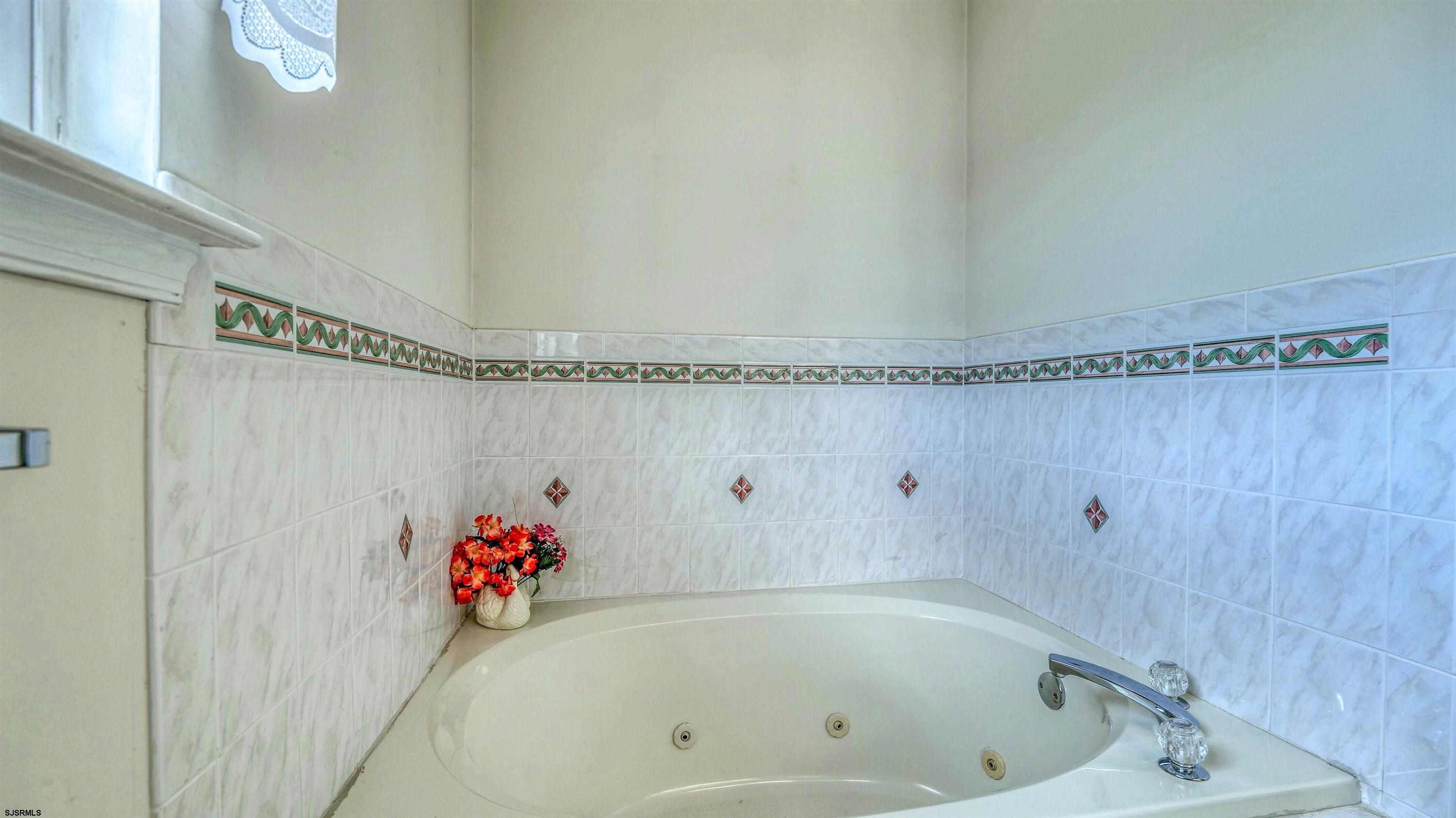 23 Ivystone Dr