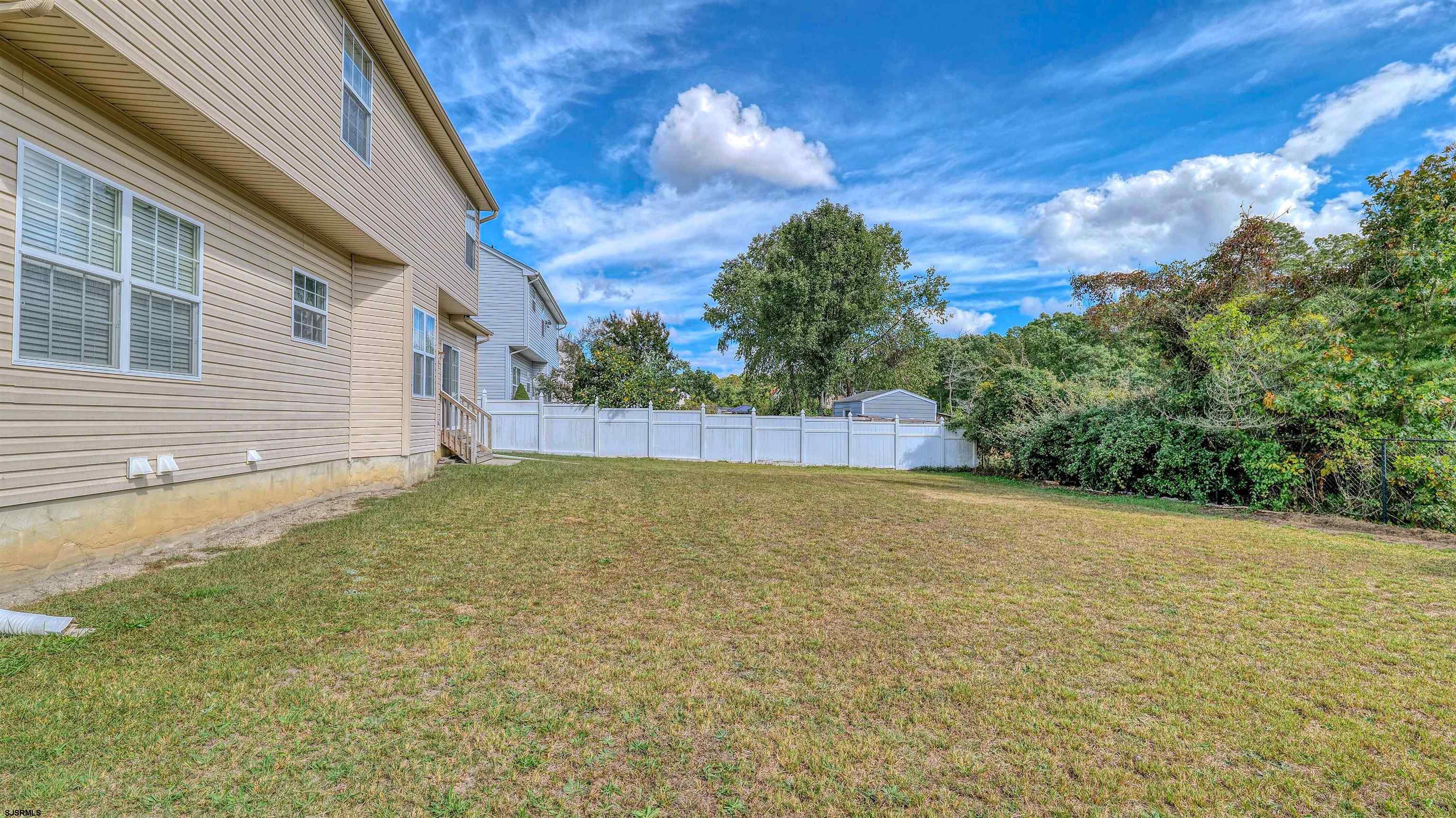 23 Ivystone Dr