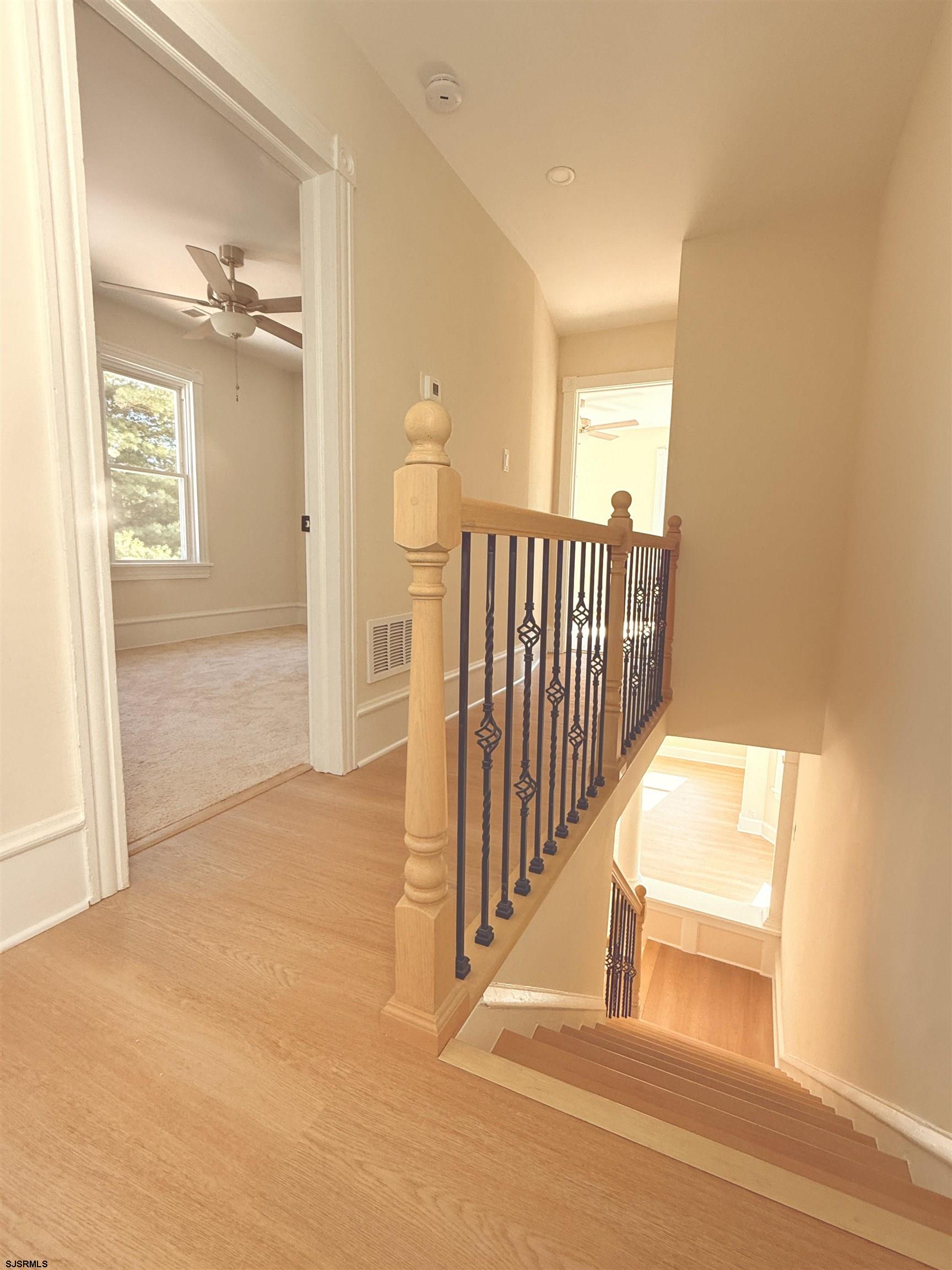 413 W Oakcrest