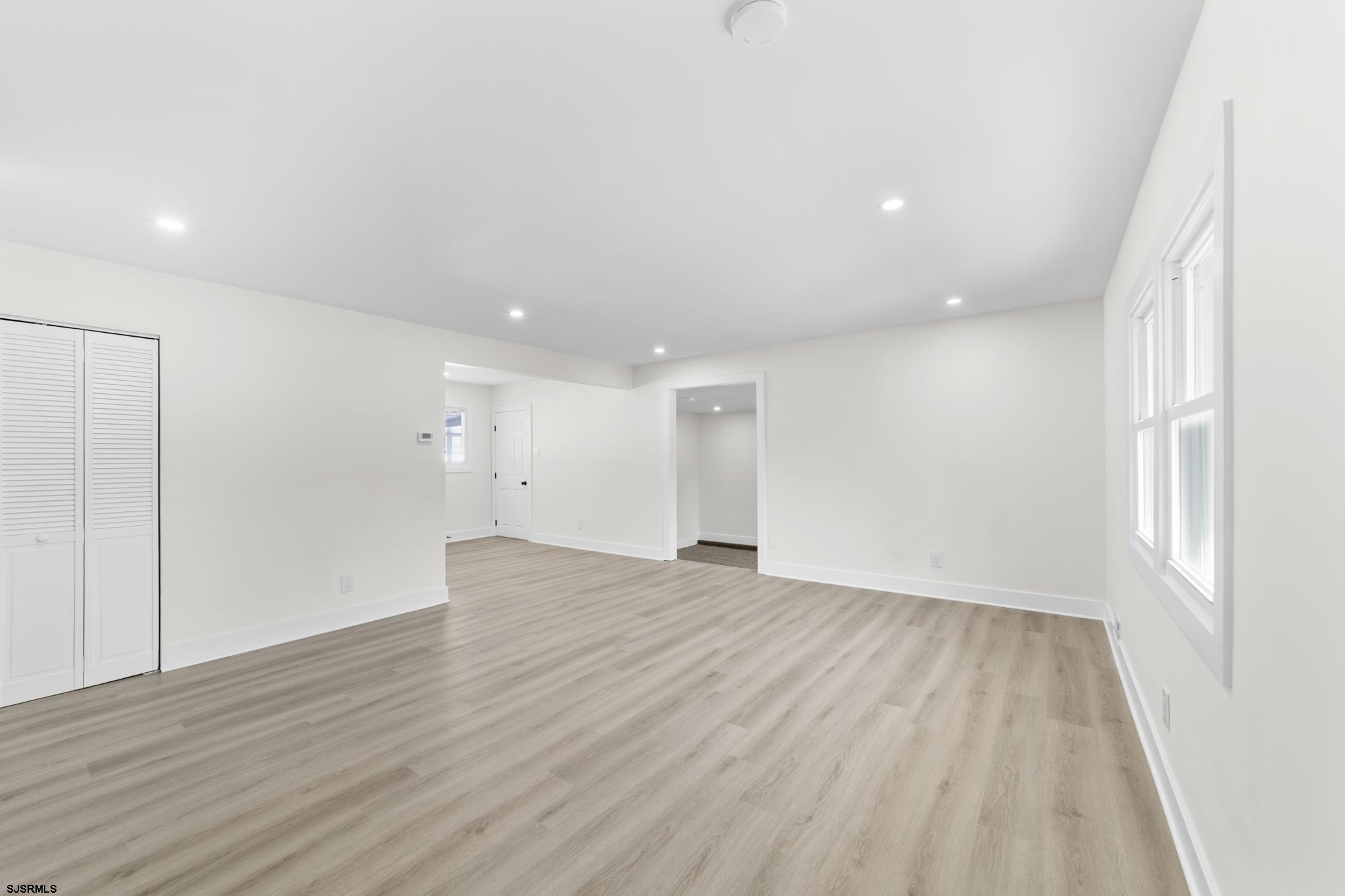 100 Colwick Dr