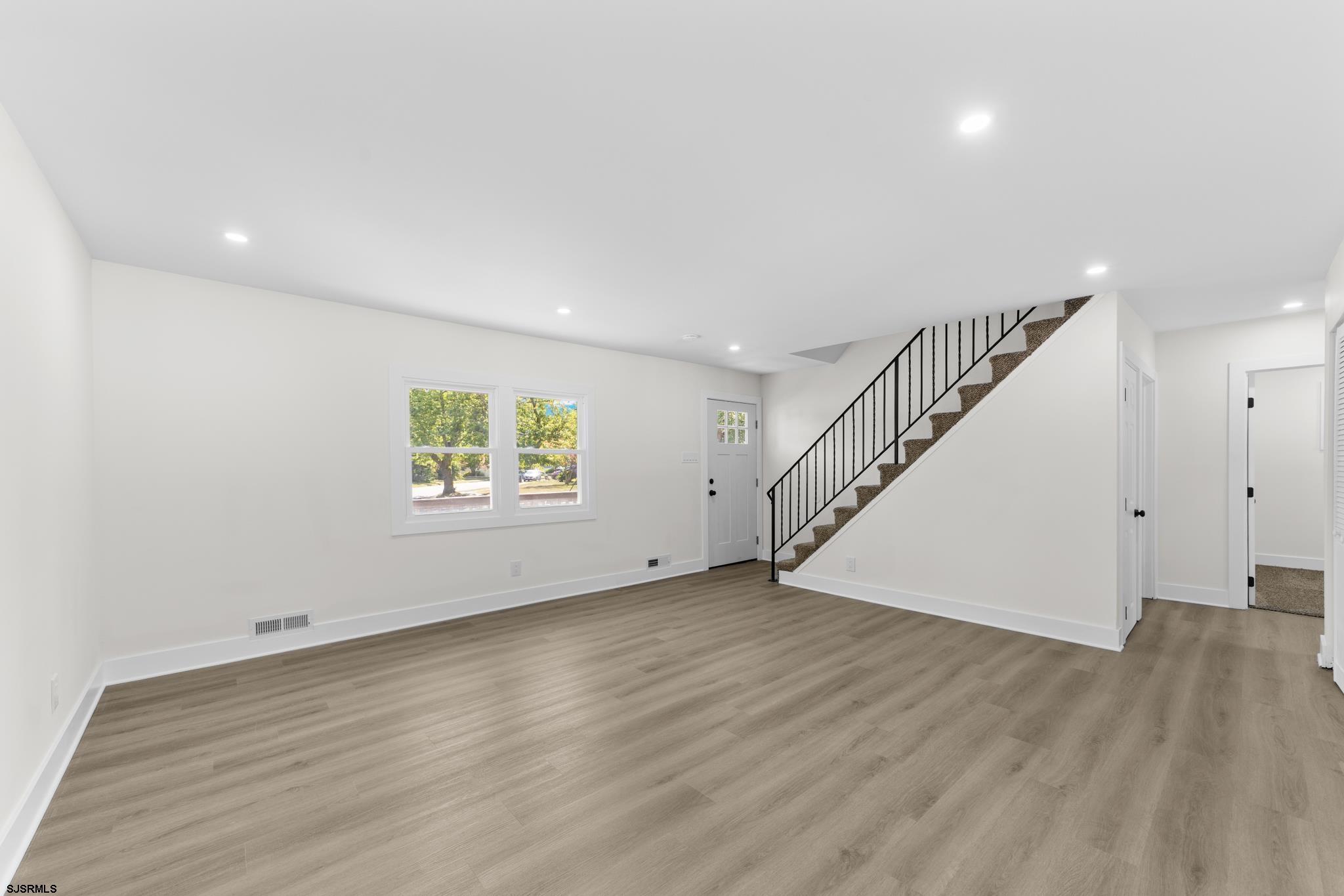 100 Colwick Dr