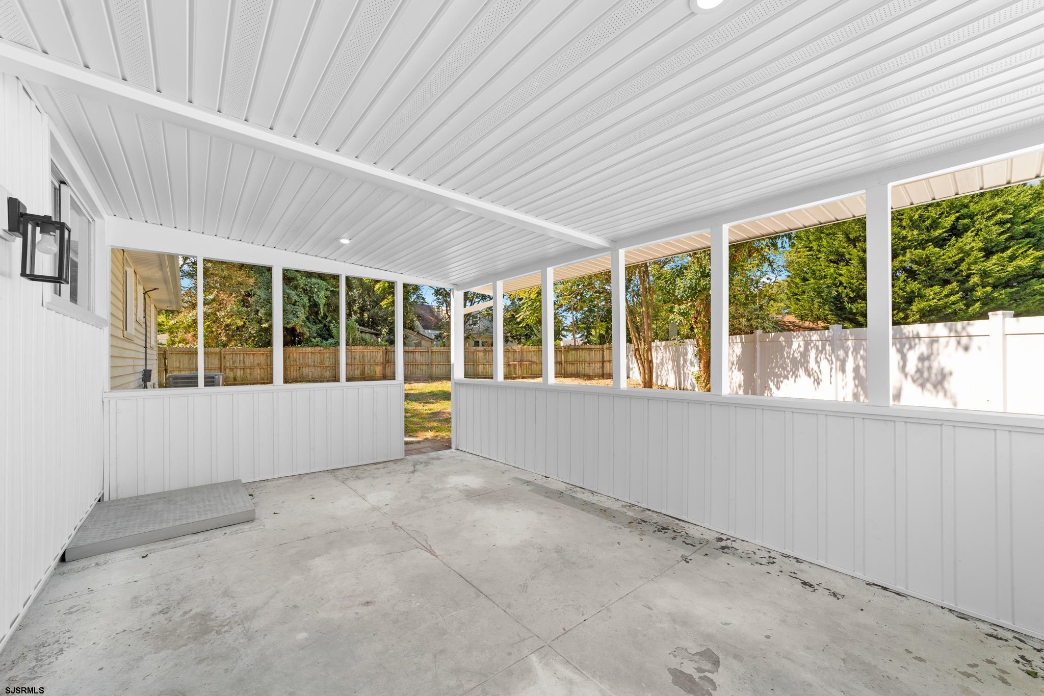 100 Colwick Dr
