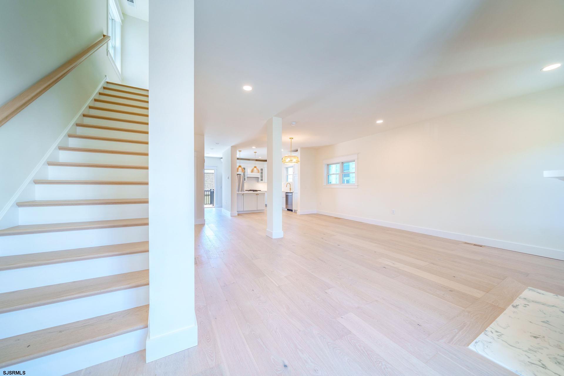 126 N New Haven - Picture 3