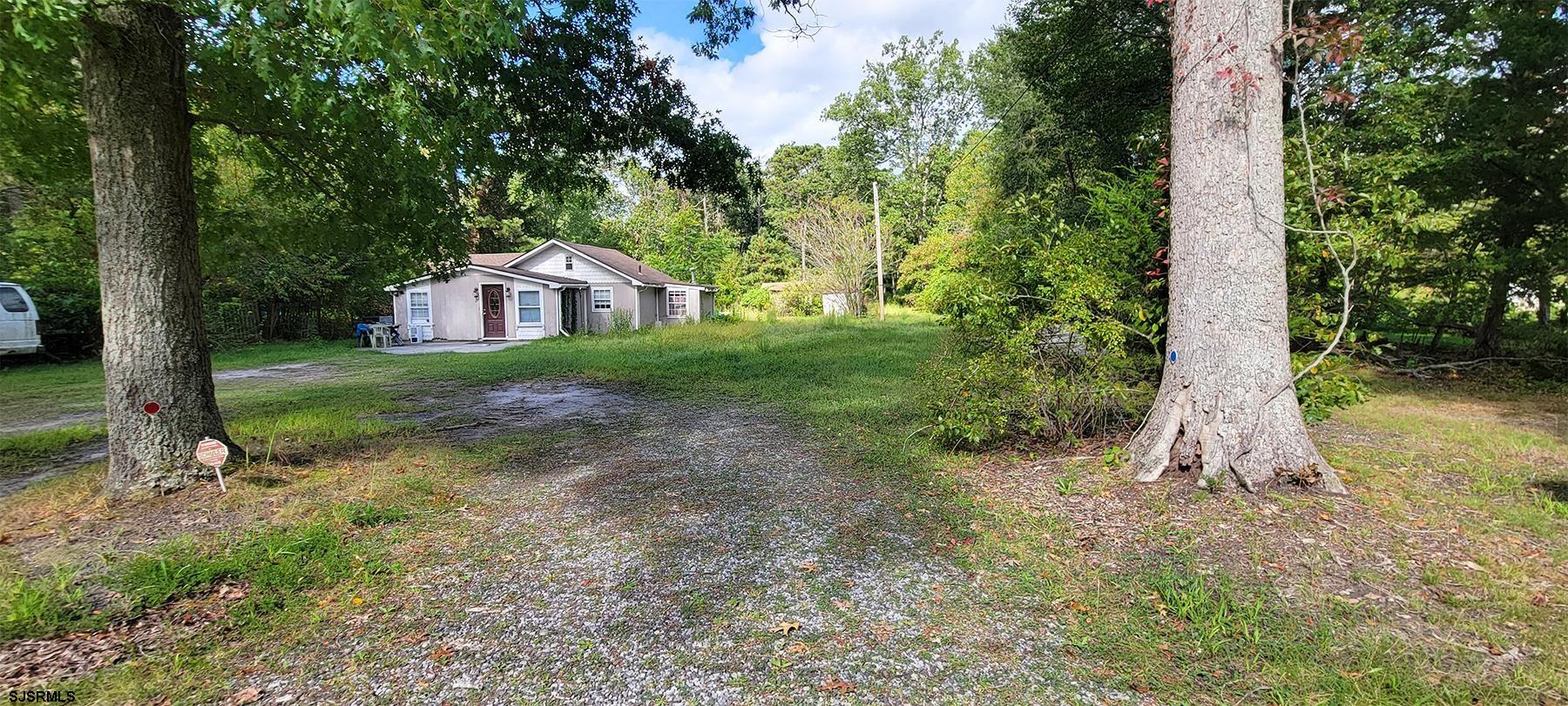 117 Pine Avenue - Picture 1