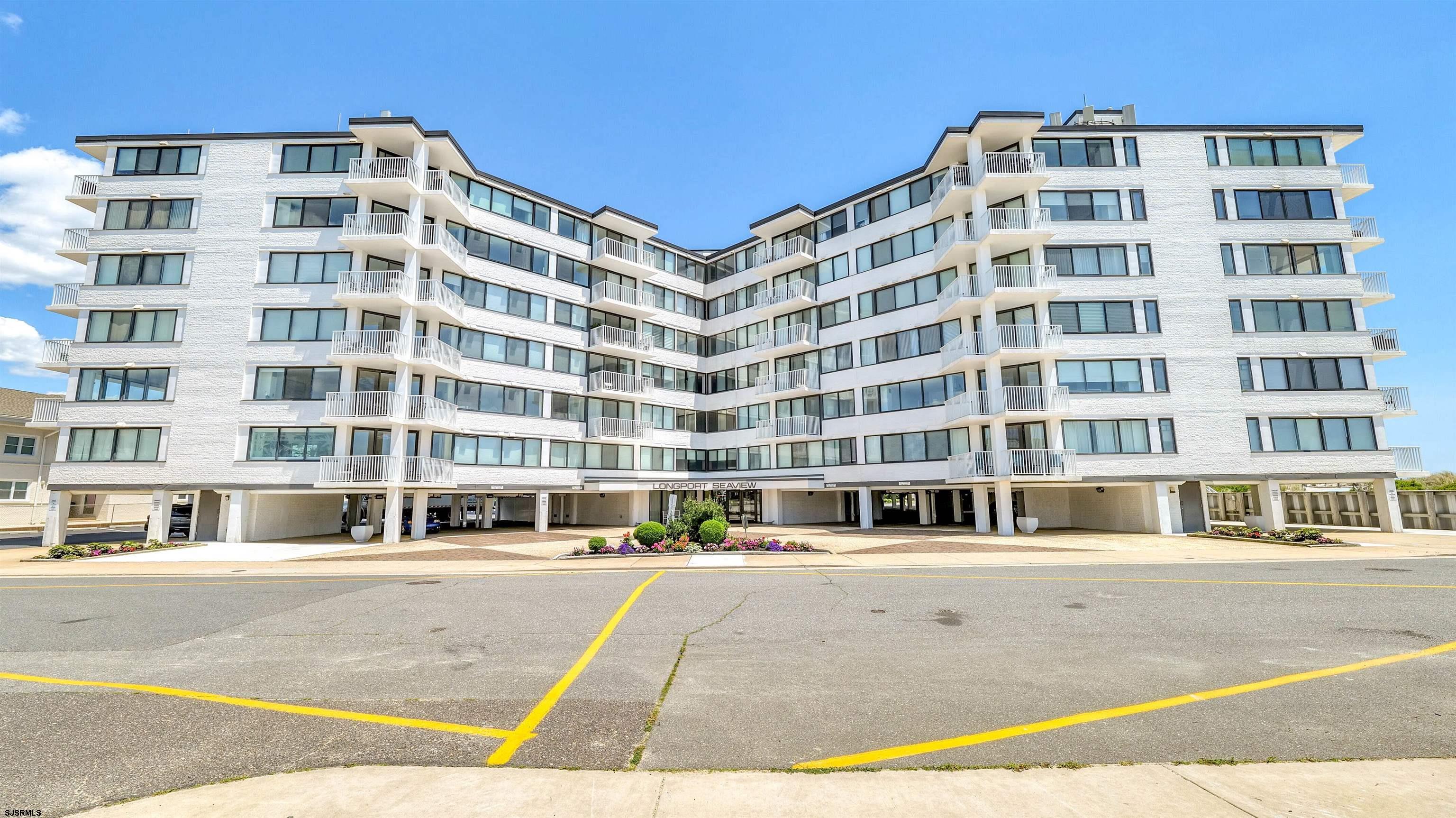 111 S 16th Street - Picture 1