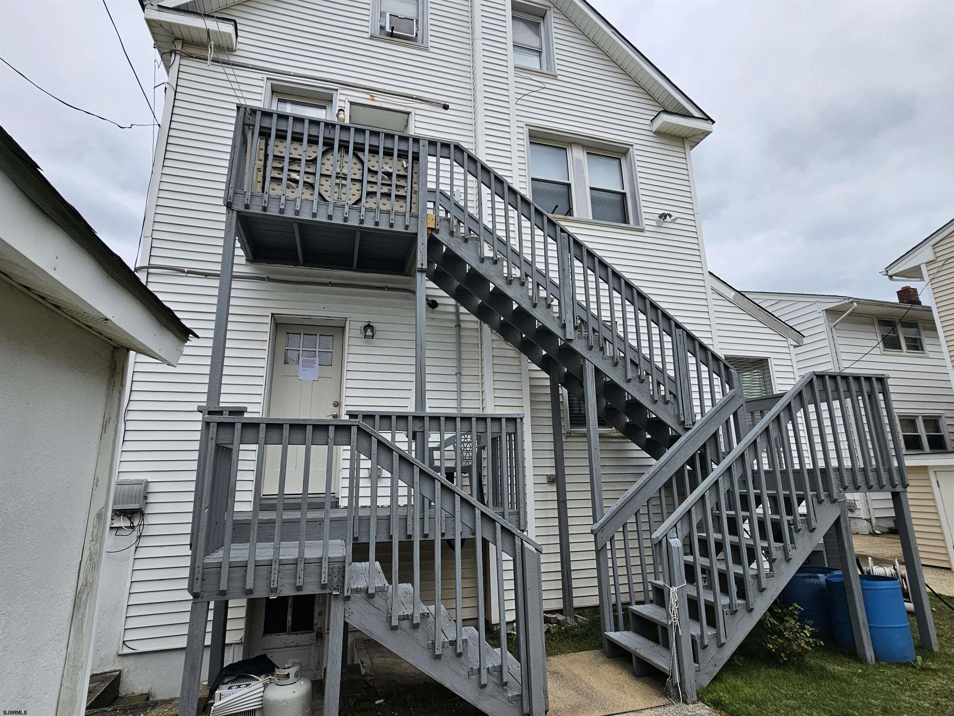 2 N Newark Avenue - Picture 3