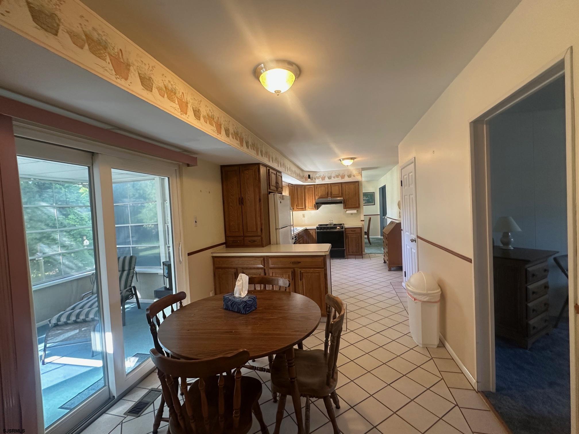 203 Rosemarie Dr