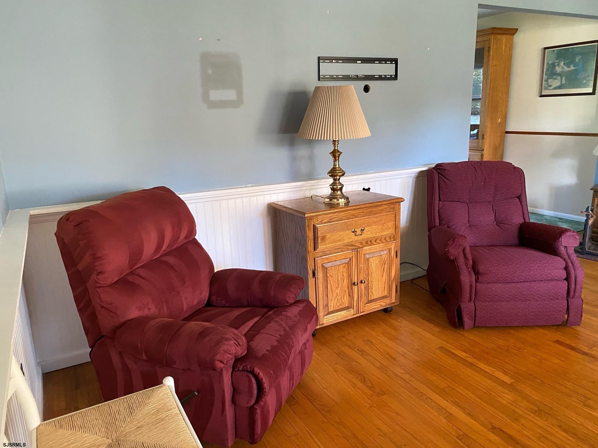 203 Rosemarie Dr