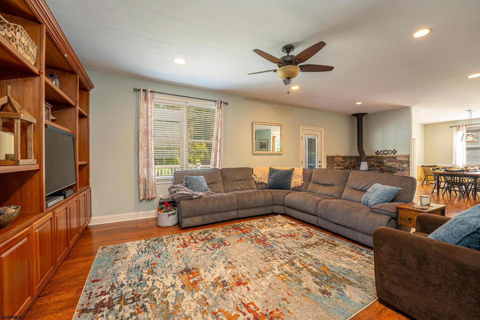103 Tyler Rd