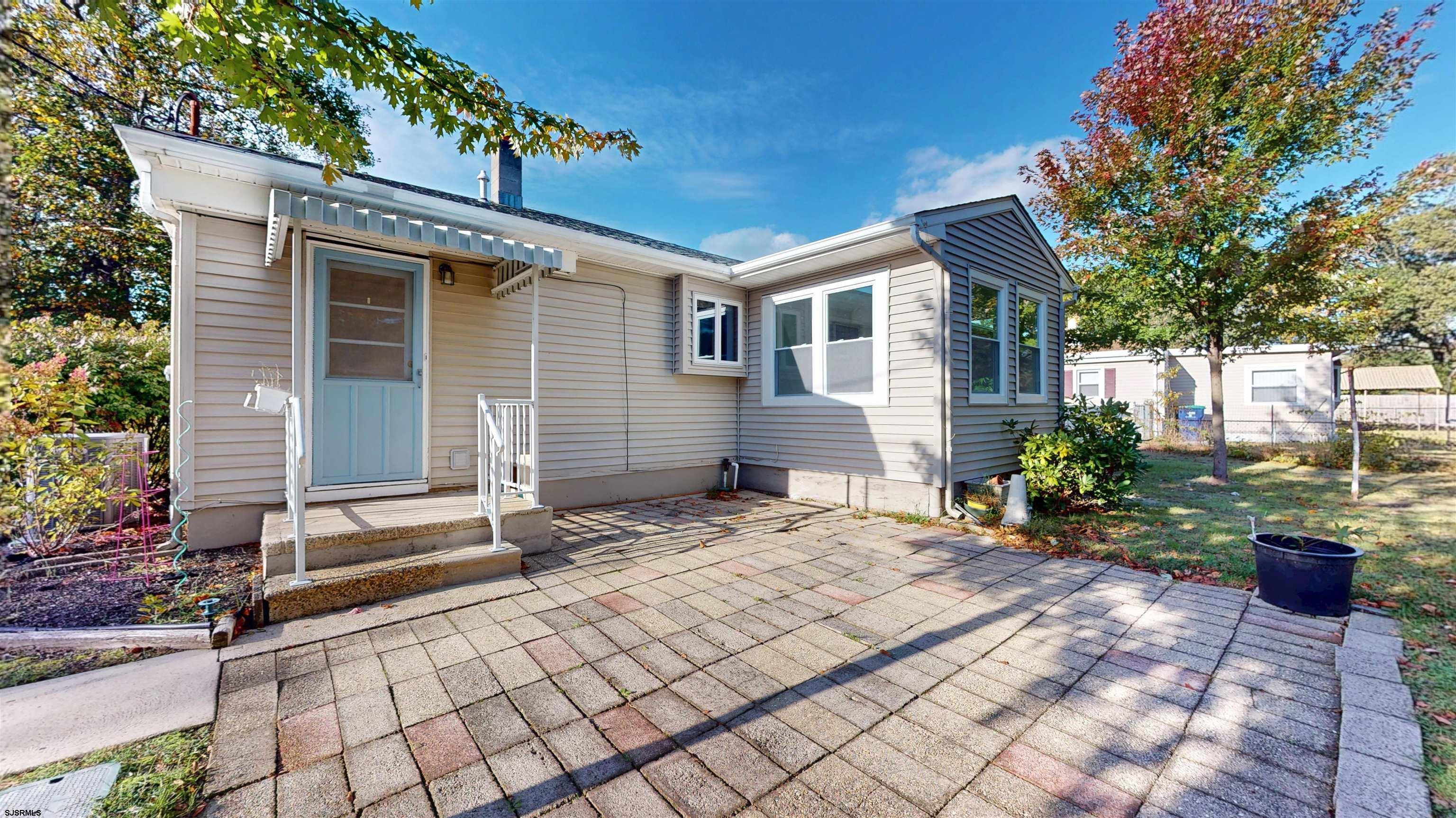 700 Debora Avenue
