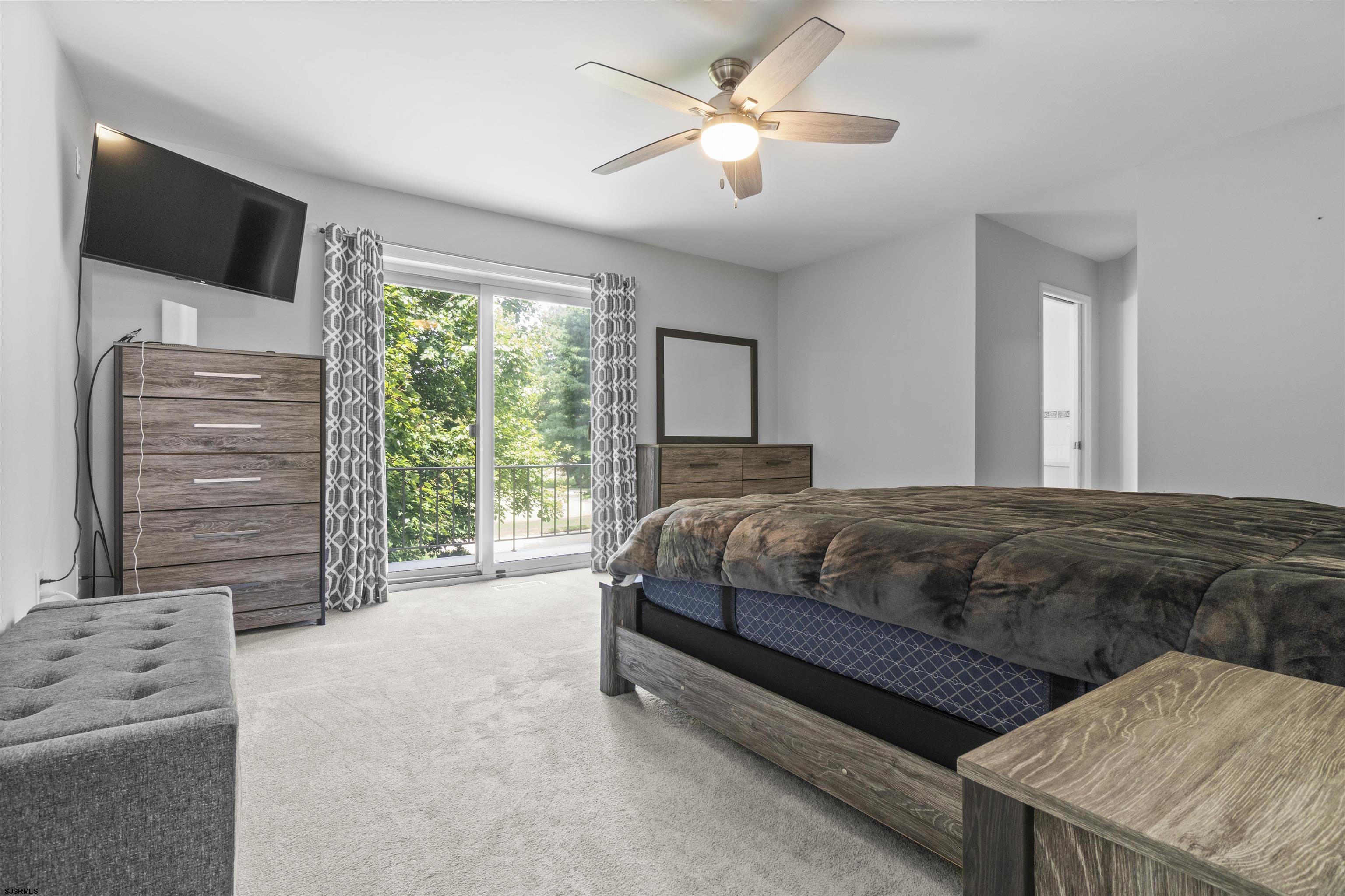 18 Greate Bay Dr Dr
