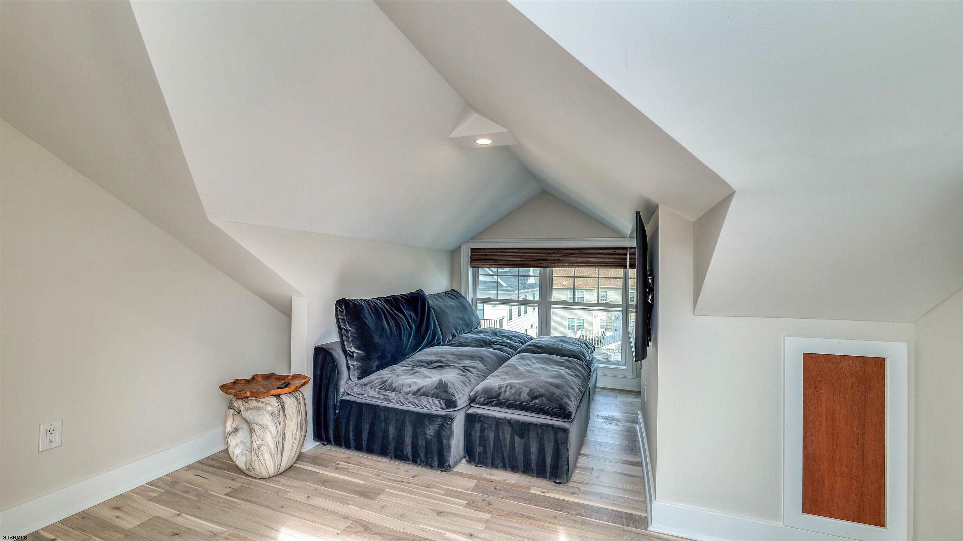 100 N Monroe #2 Avenue