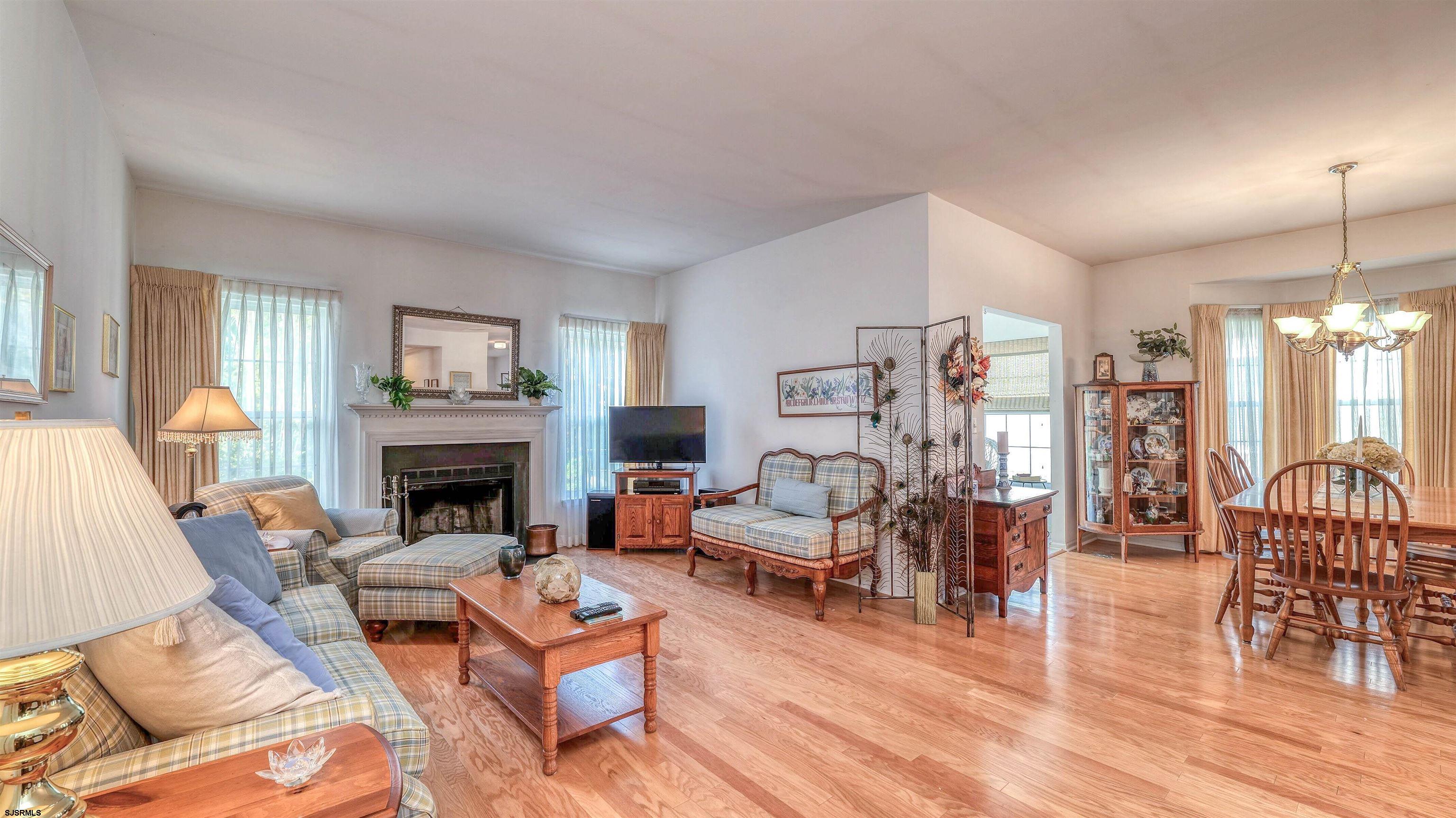 26 Burnside Dr