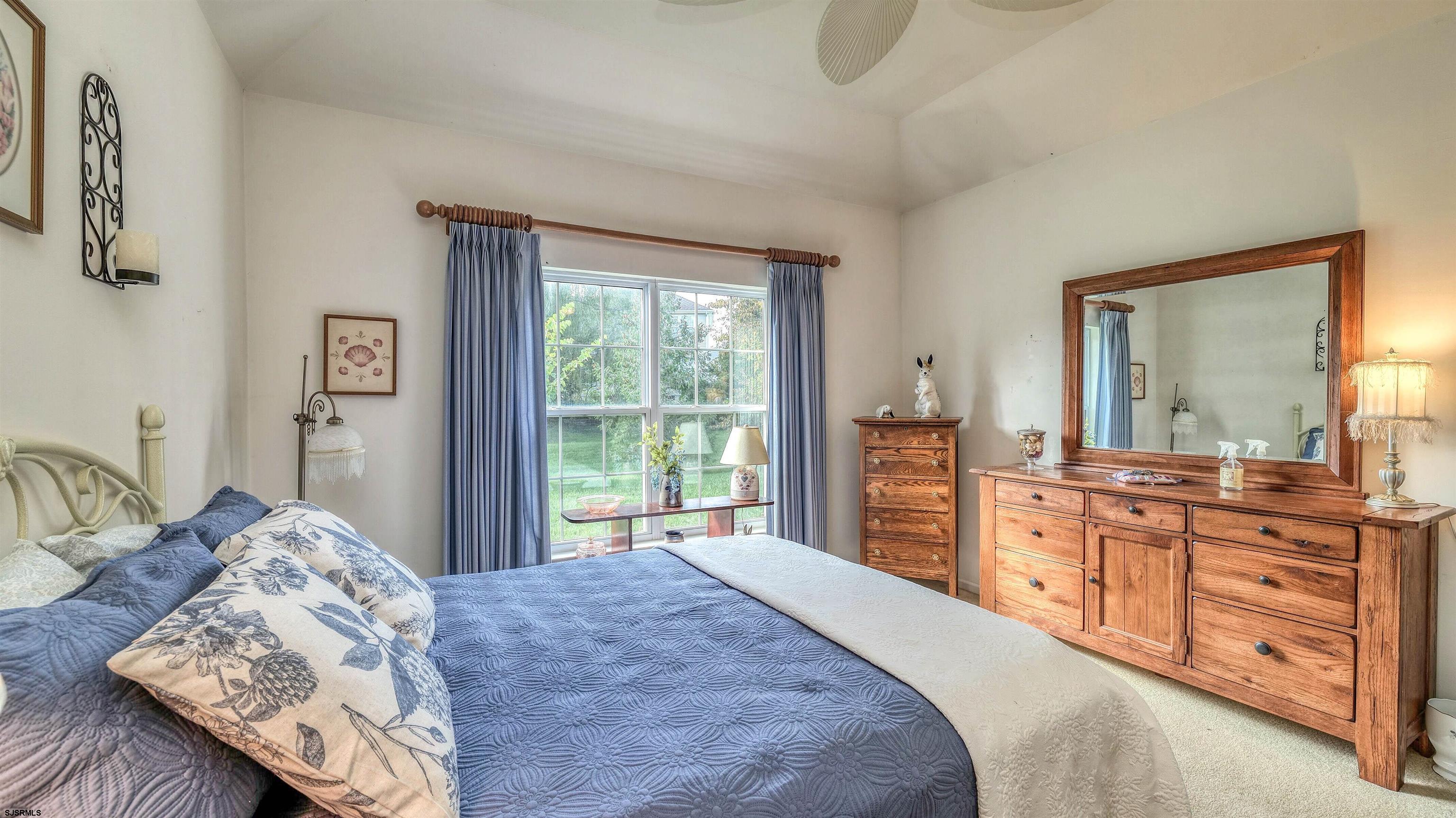 26 Burnside Dr