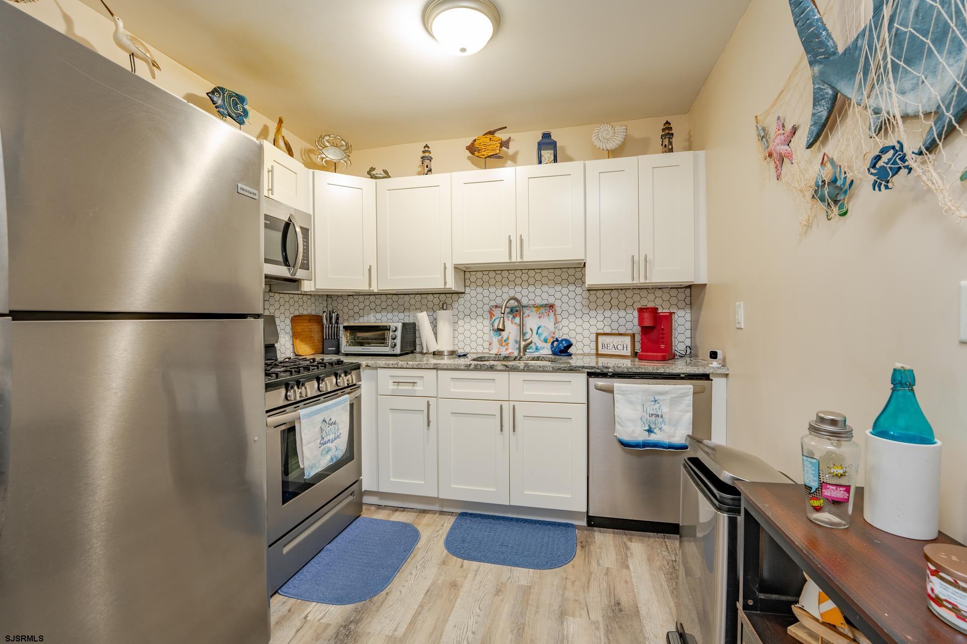 4901 Harbor Beach Blvd - Picture 4