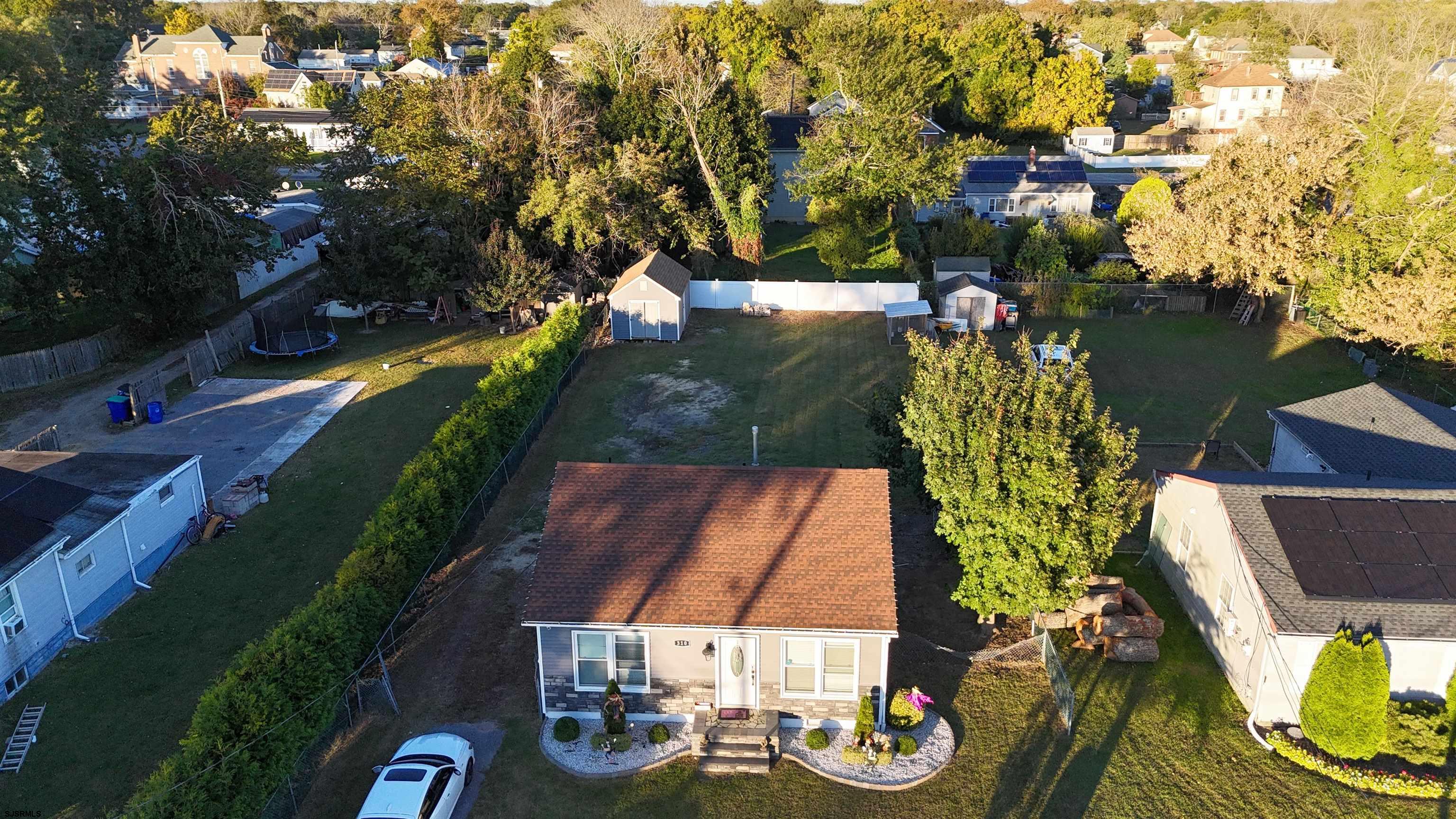 310 Tilton Road - Picture 2