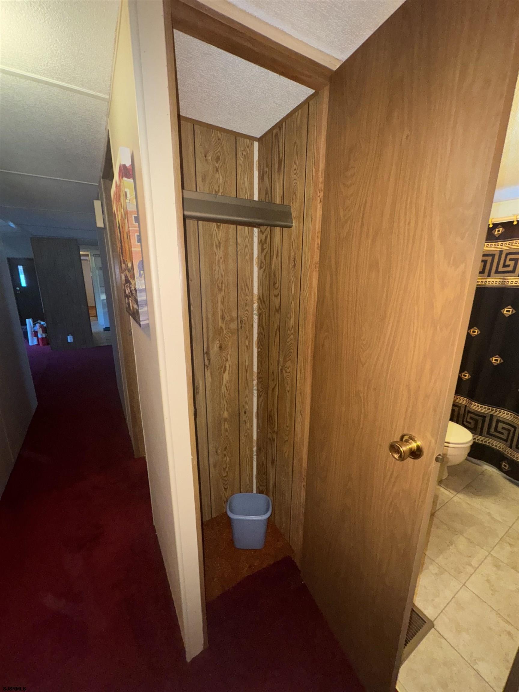115 Mast Dr