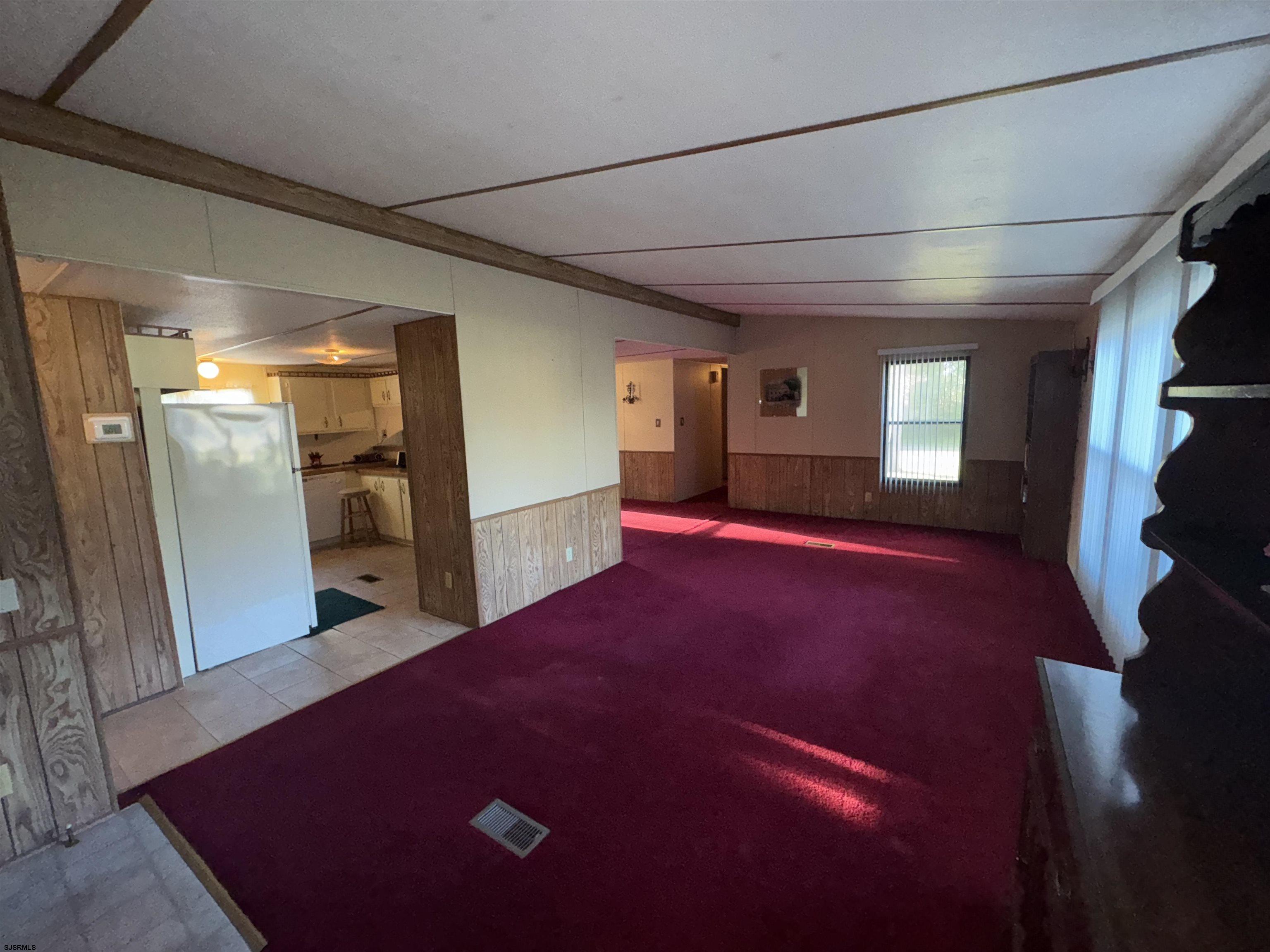 115 Mast Dr