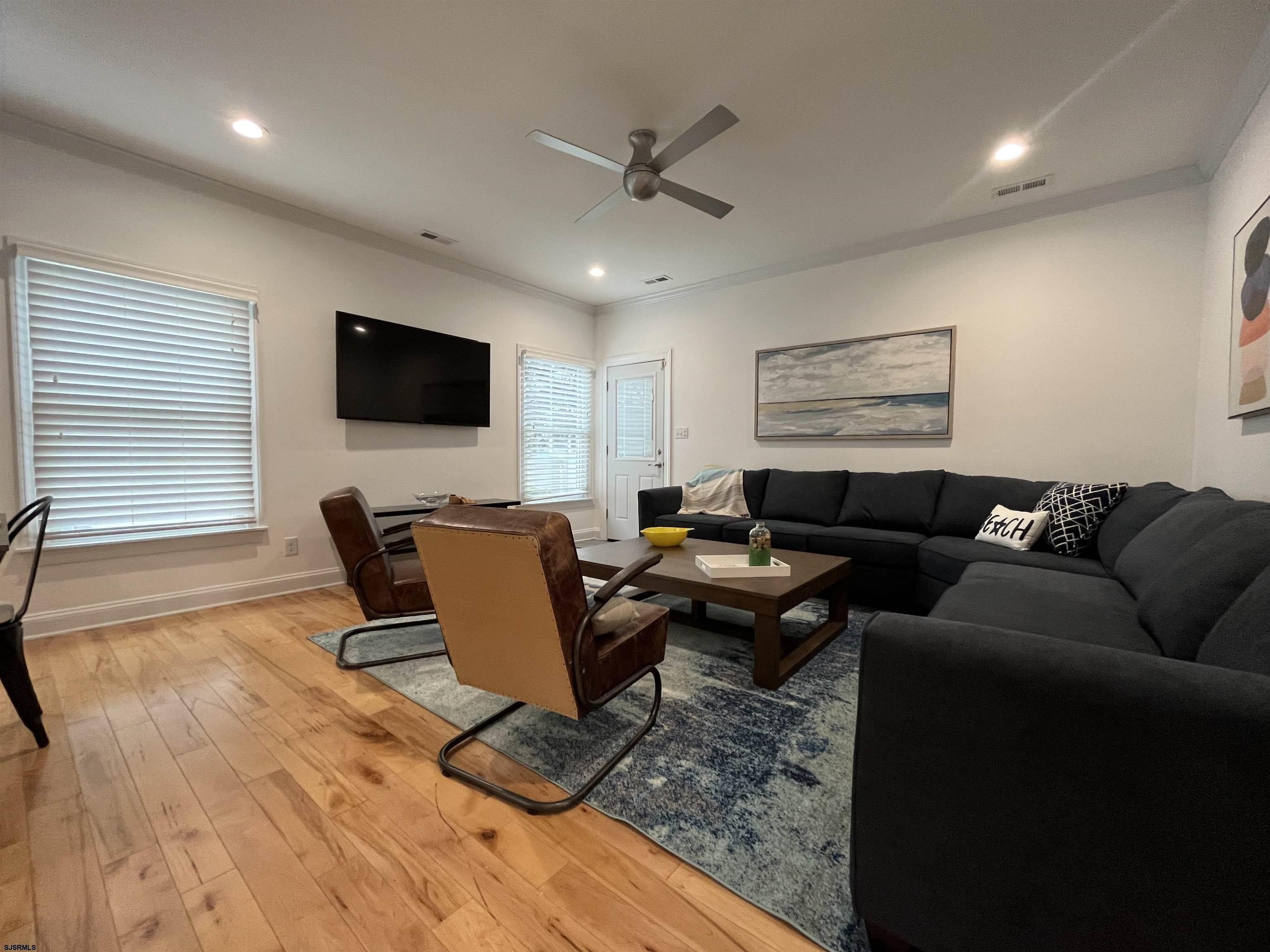 107 N Douglas