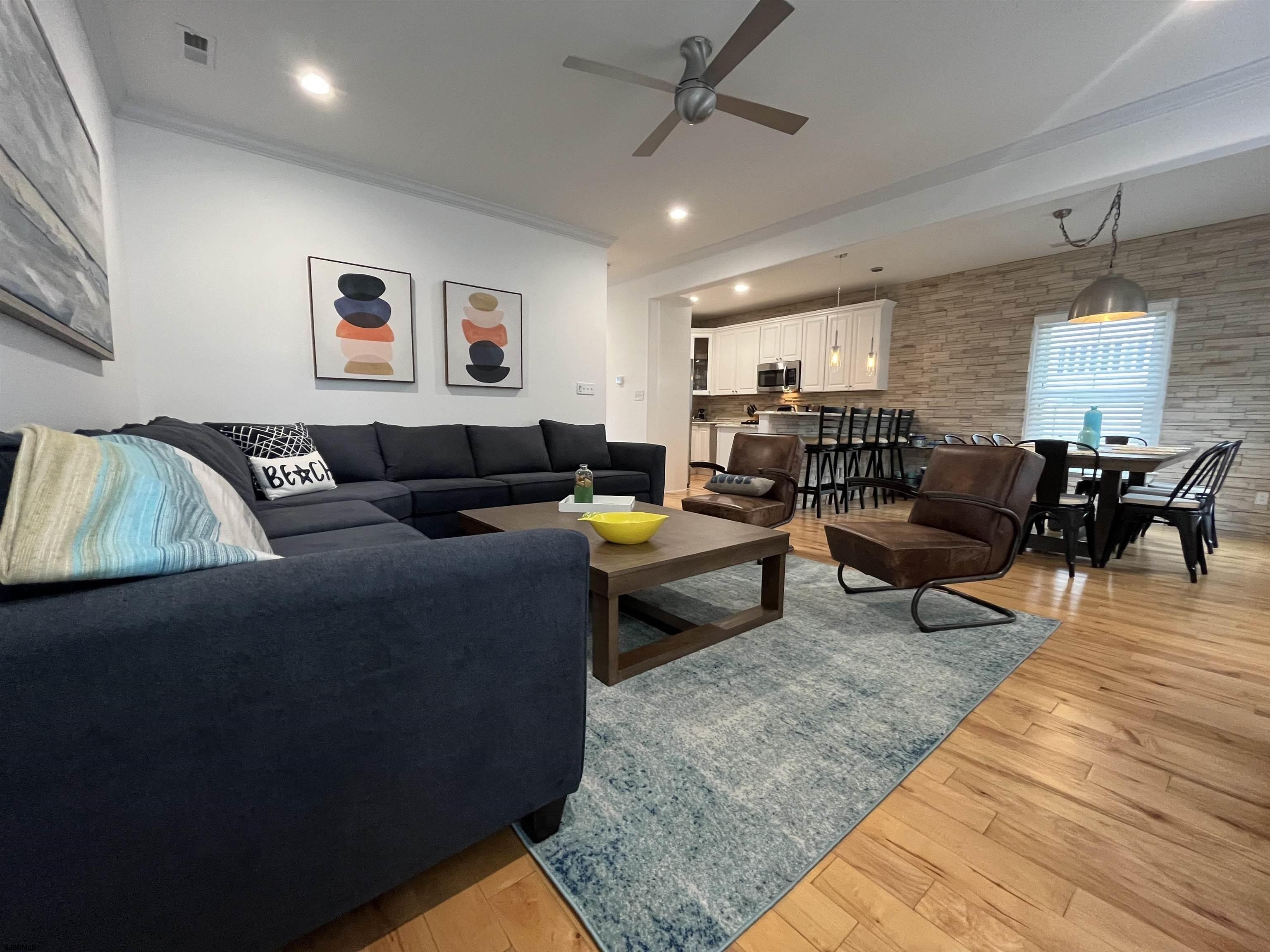 107 N Douglas