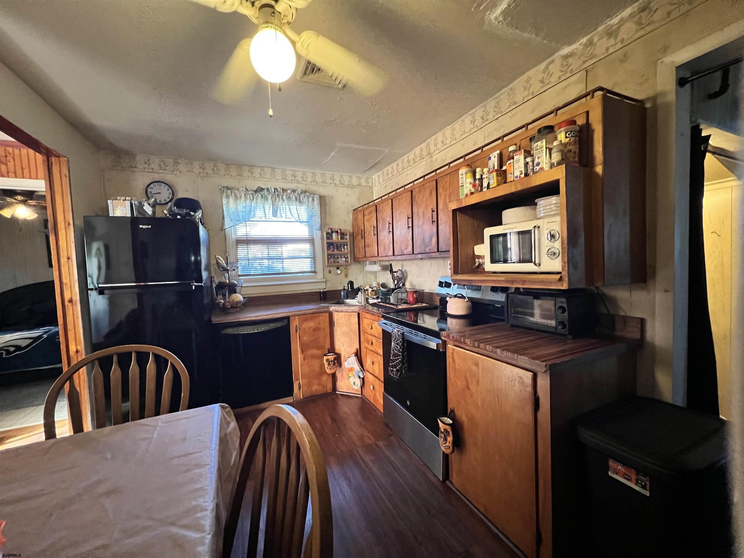 102 Seagull Dr