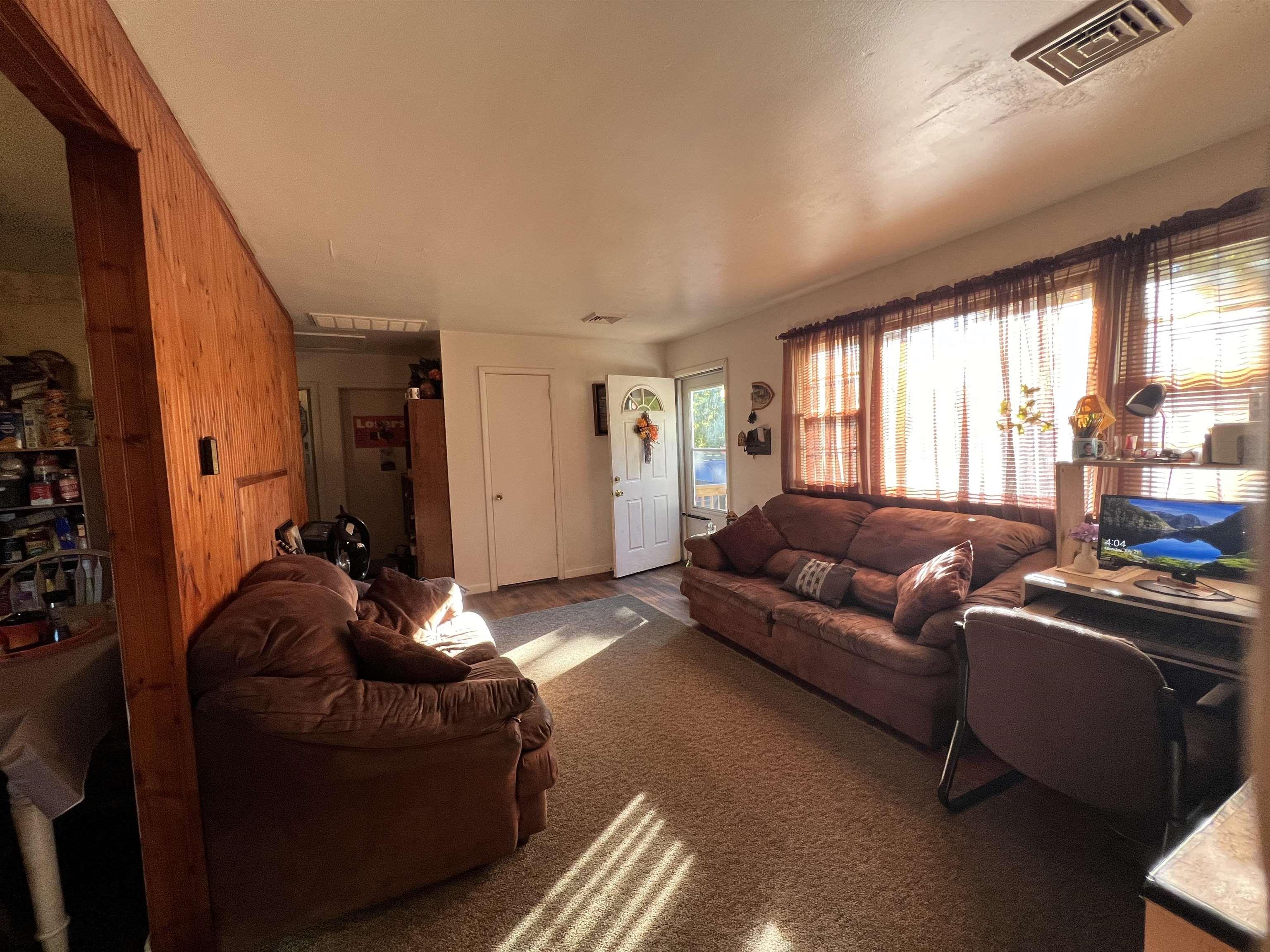 102 Seagull Dr