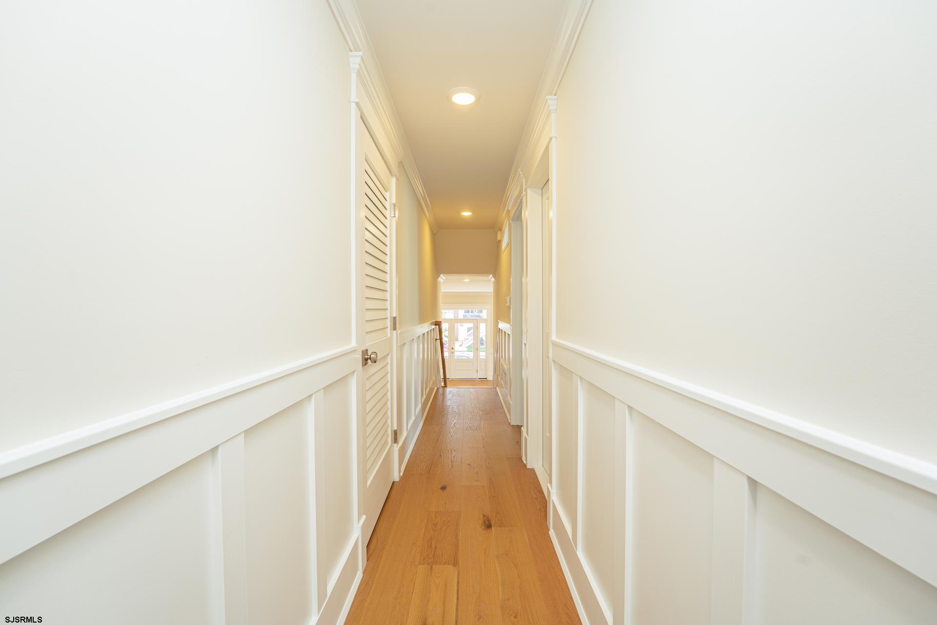 829 Unit A St Charles Pl