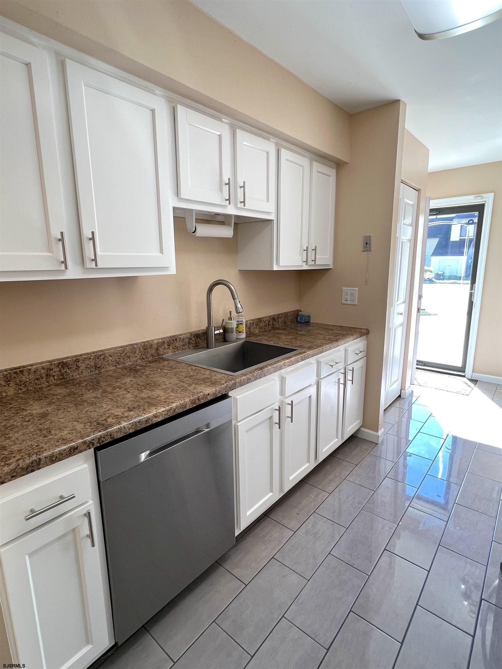 1 Country Magnolia Ln - Picture 3