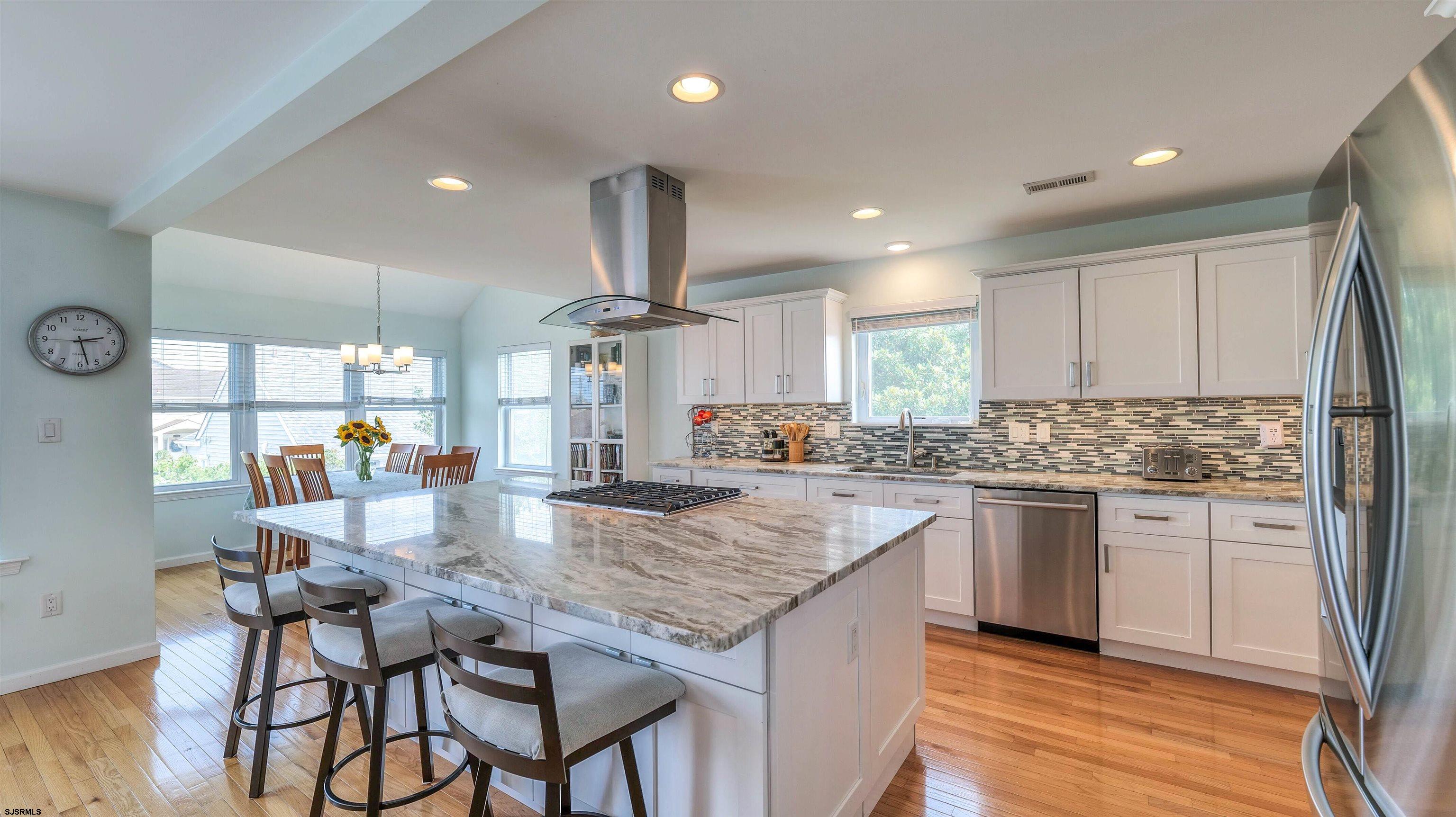 203 N Melbourne Avenue