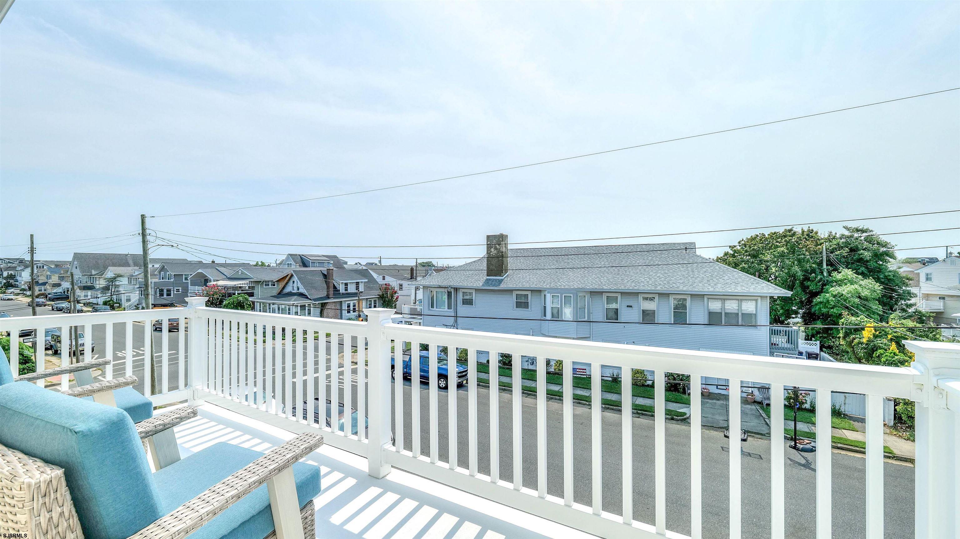 203 N Melbourne Avenue