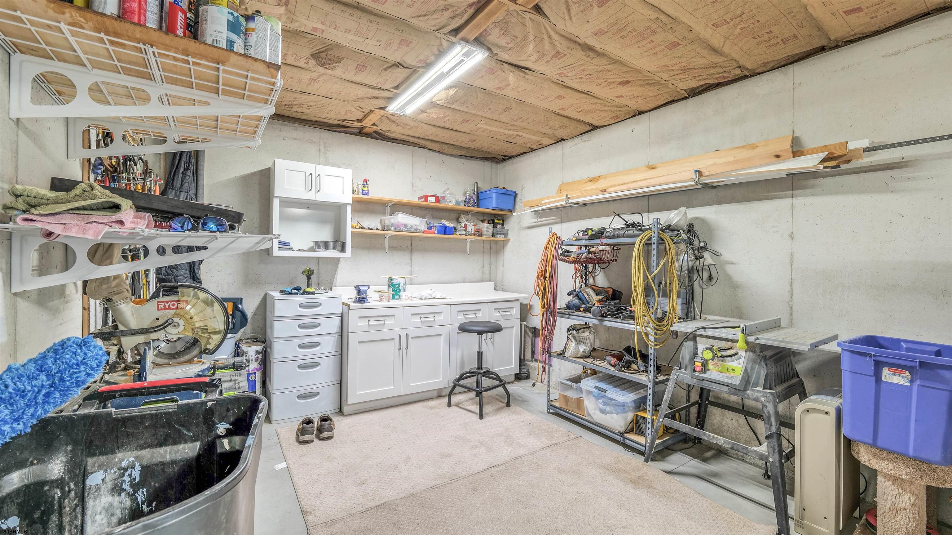 203 N Melbourne Avenue