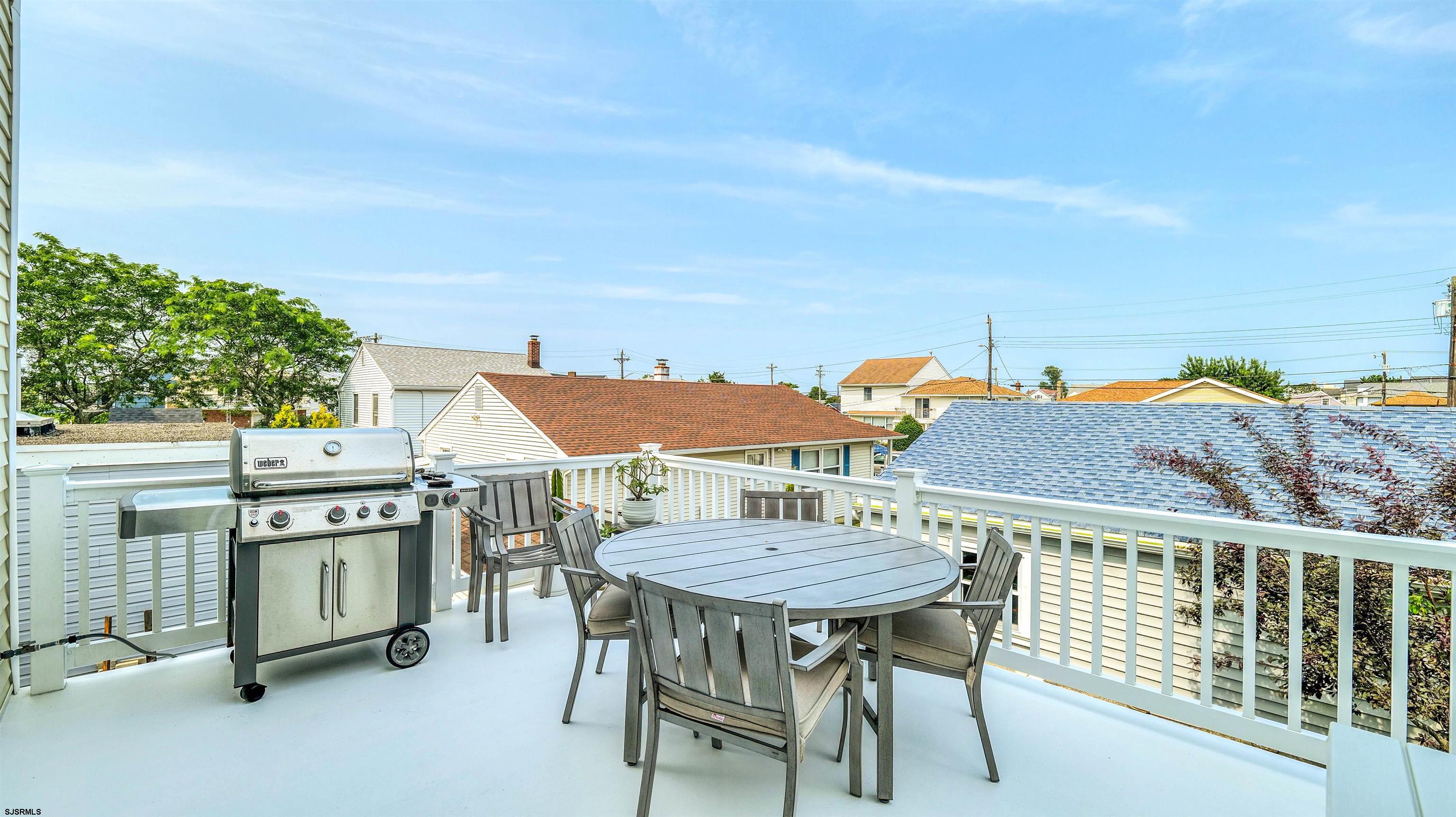 203 N Melbourne Avenue